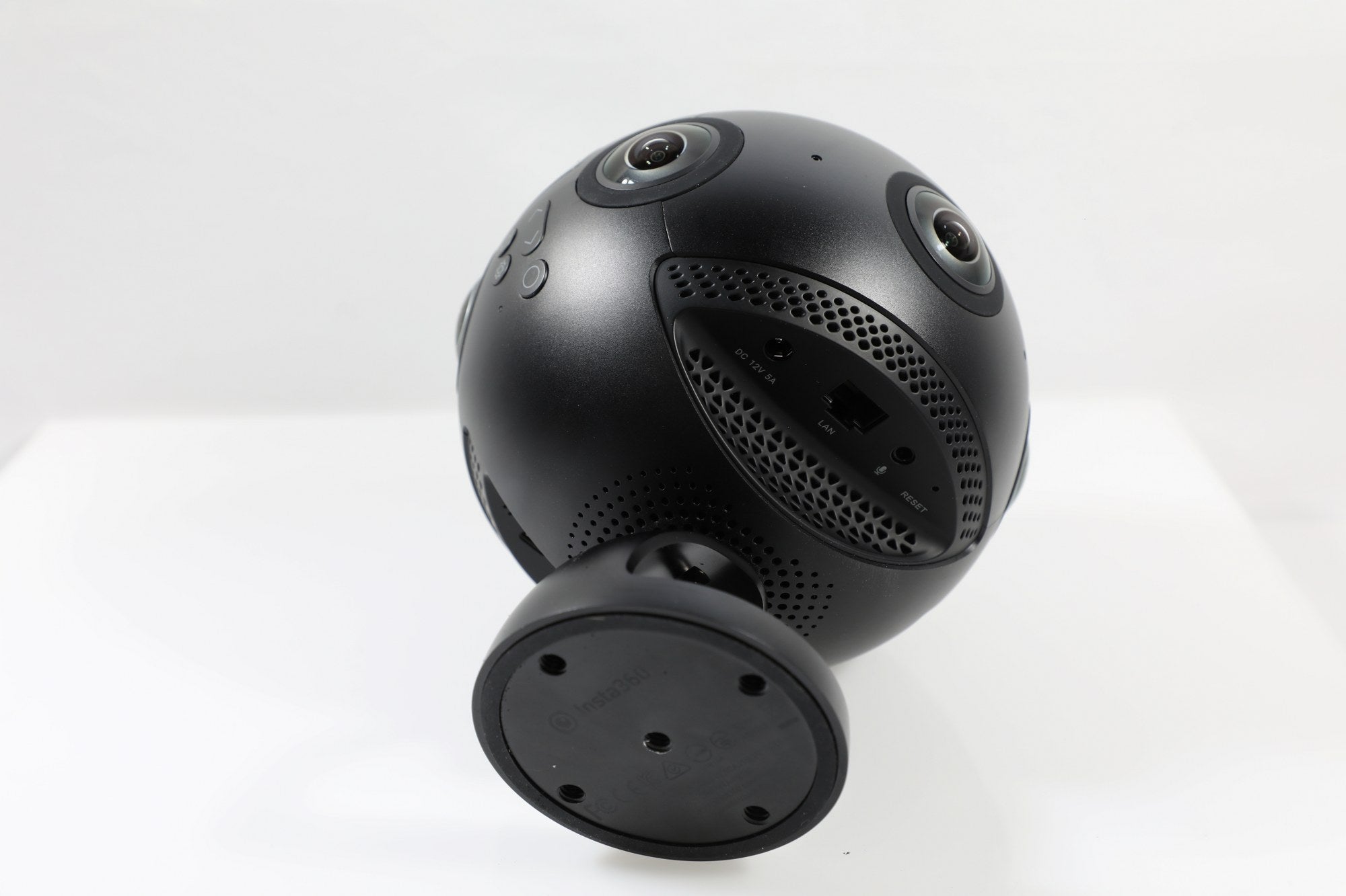 Insta360 Pro Spherical VR 360 8K Camera - DOKAN