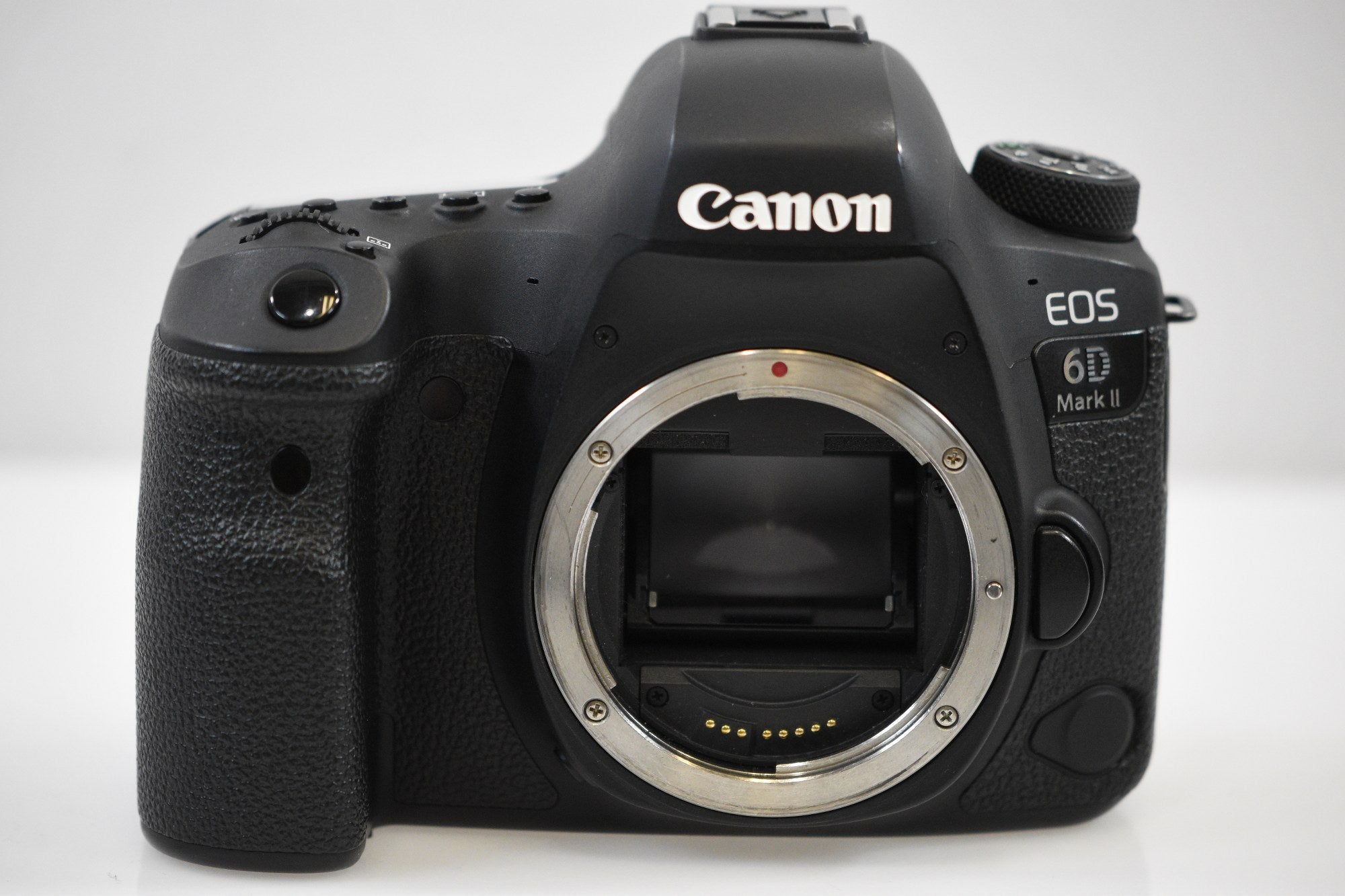 Canon EOS 6D Mark II DSLR Camera - Body
