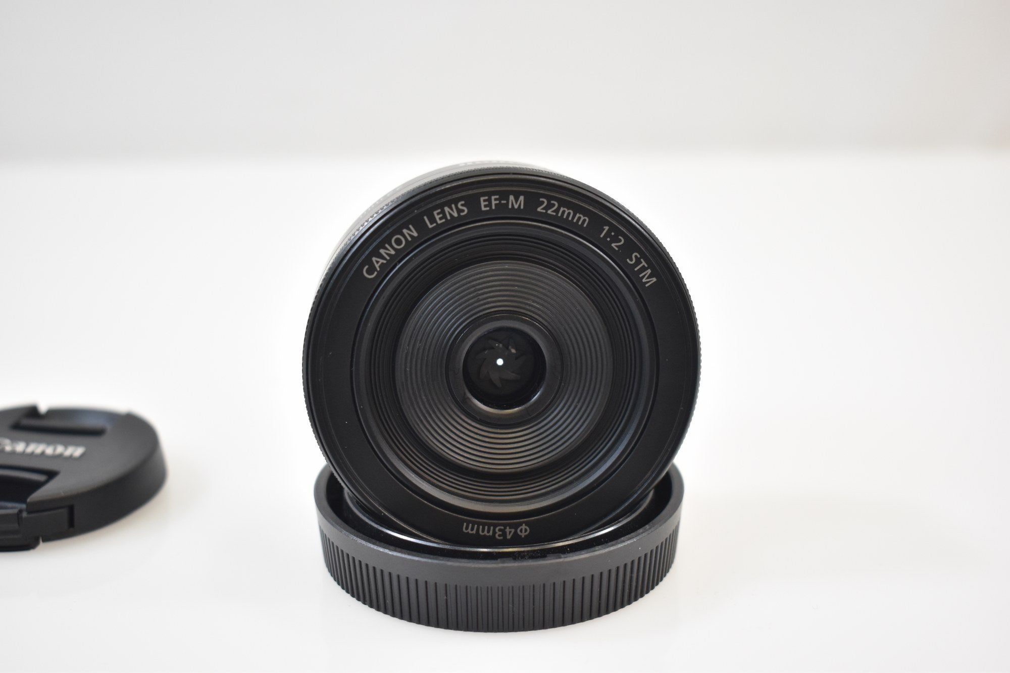 Canon EF-M 22mm f2 STM Lens