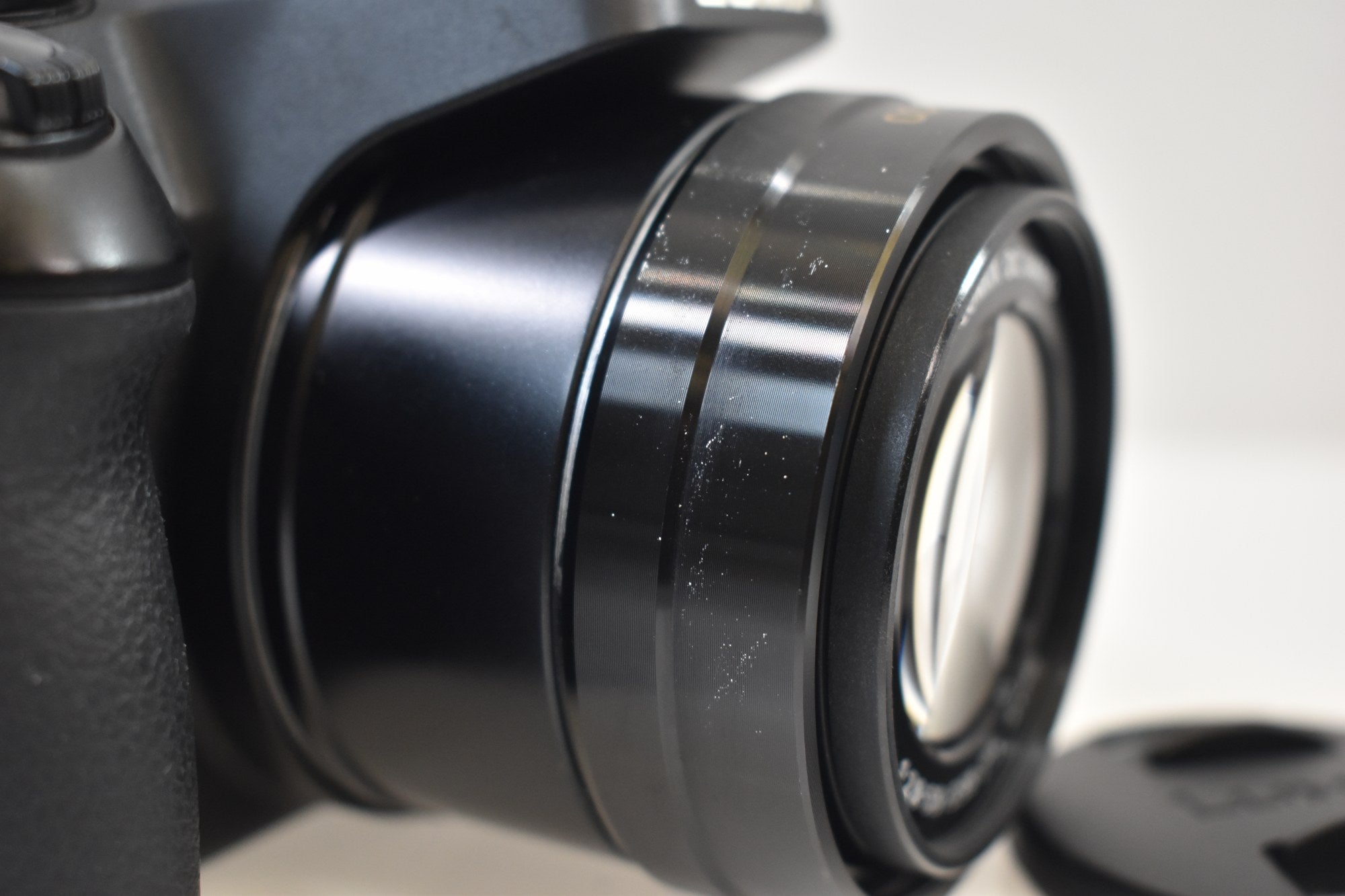 Panasonic LUMIX DC-FZ80DK Full-Frame with 20-1200mm Lens Kit - box and bag