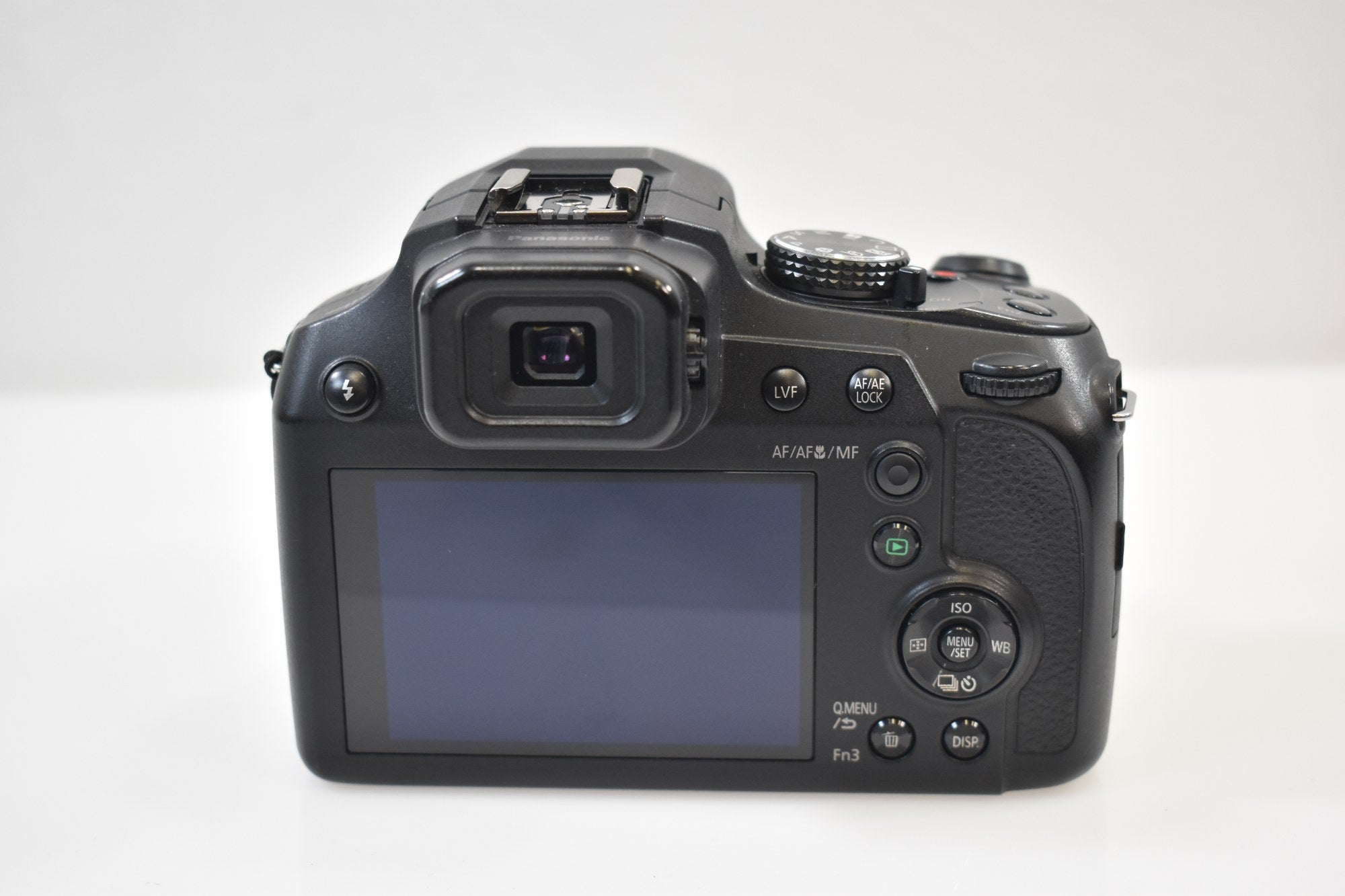 Panasonic LUMIX DC-FZ80DK Full-Frame with 20-1200mm Lens Kit - box and bag