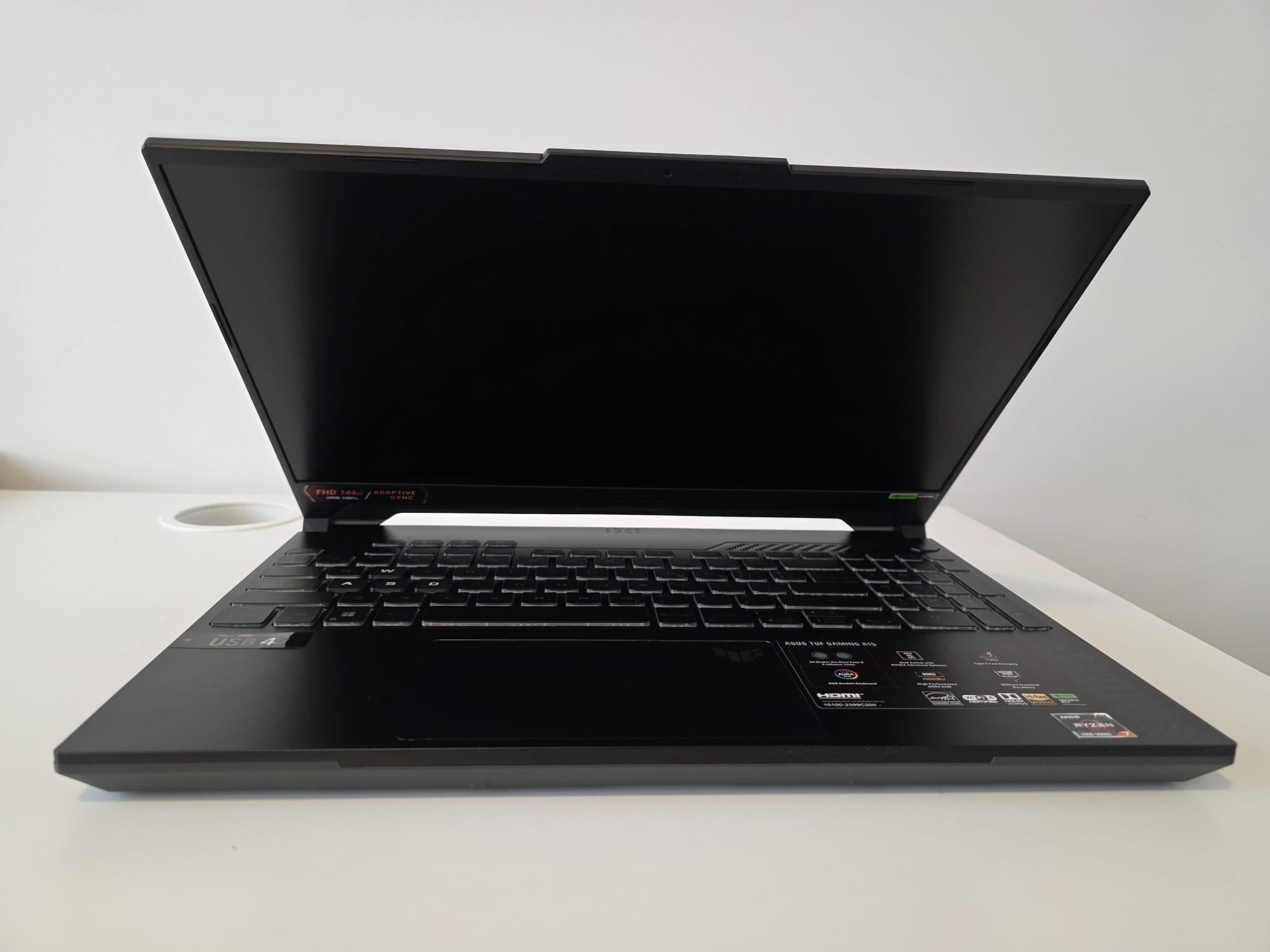 ASUS TUF A15 15" - AMD Ryzen 7 16GB 1TB RTX 4050 - Gaming Laptop - DOKAN