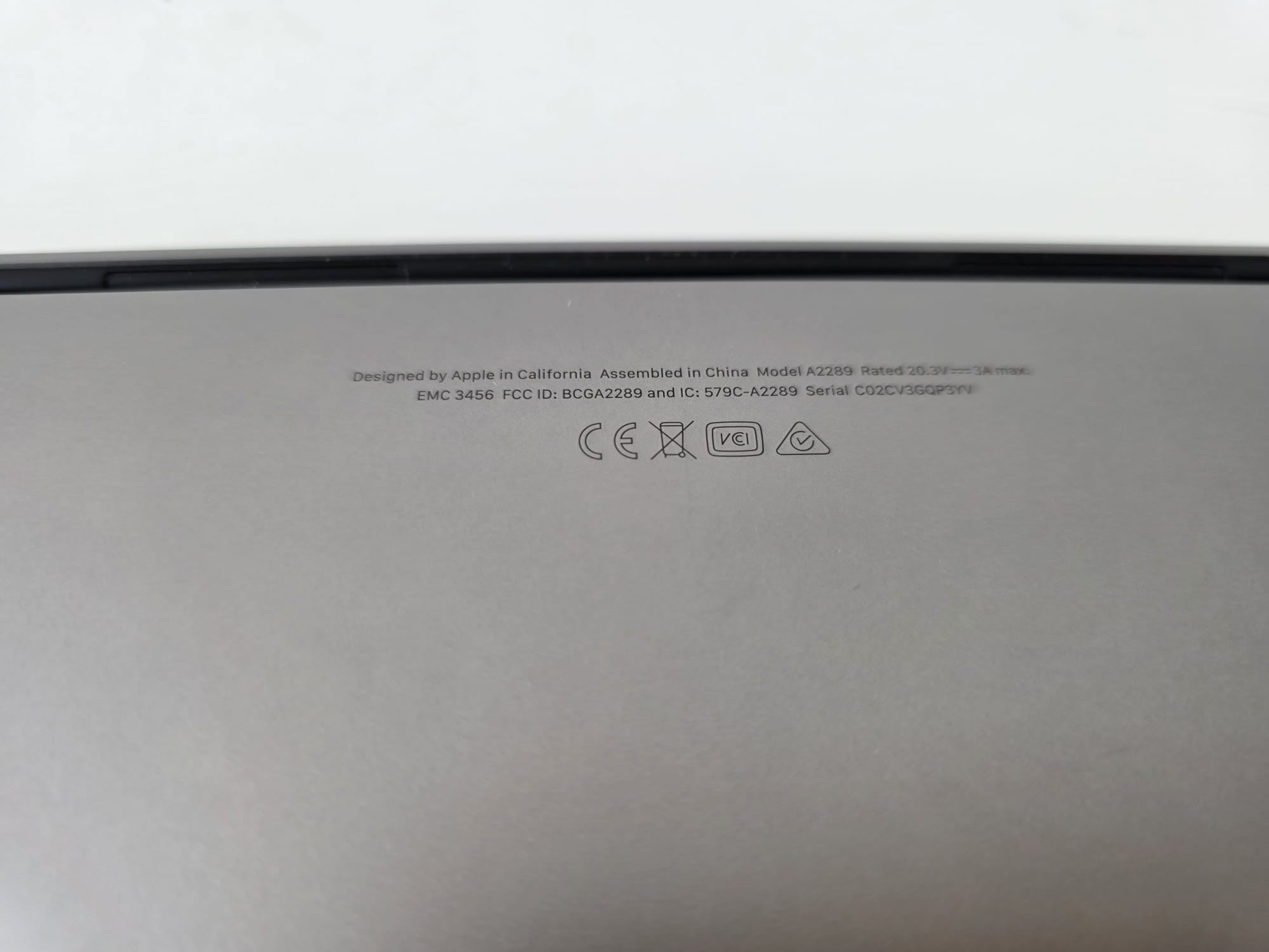 MacBook Pro 13" 2020 - i5 16GB 512GB - Laptop - DOKAN