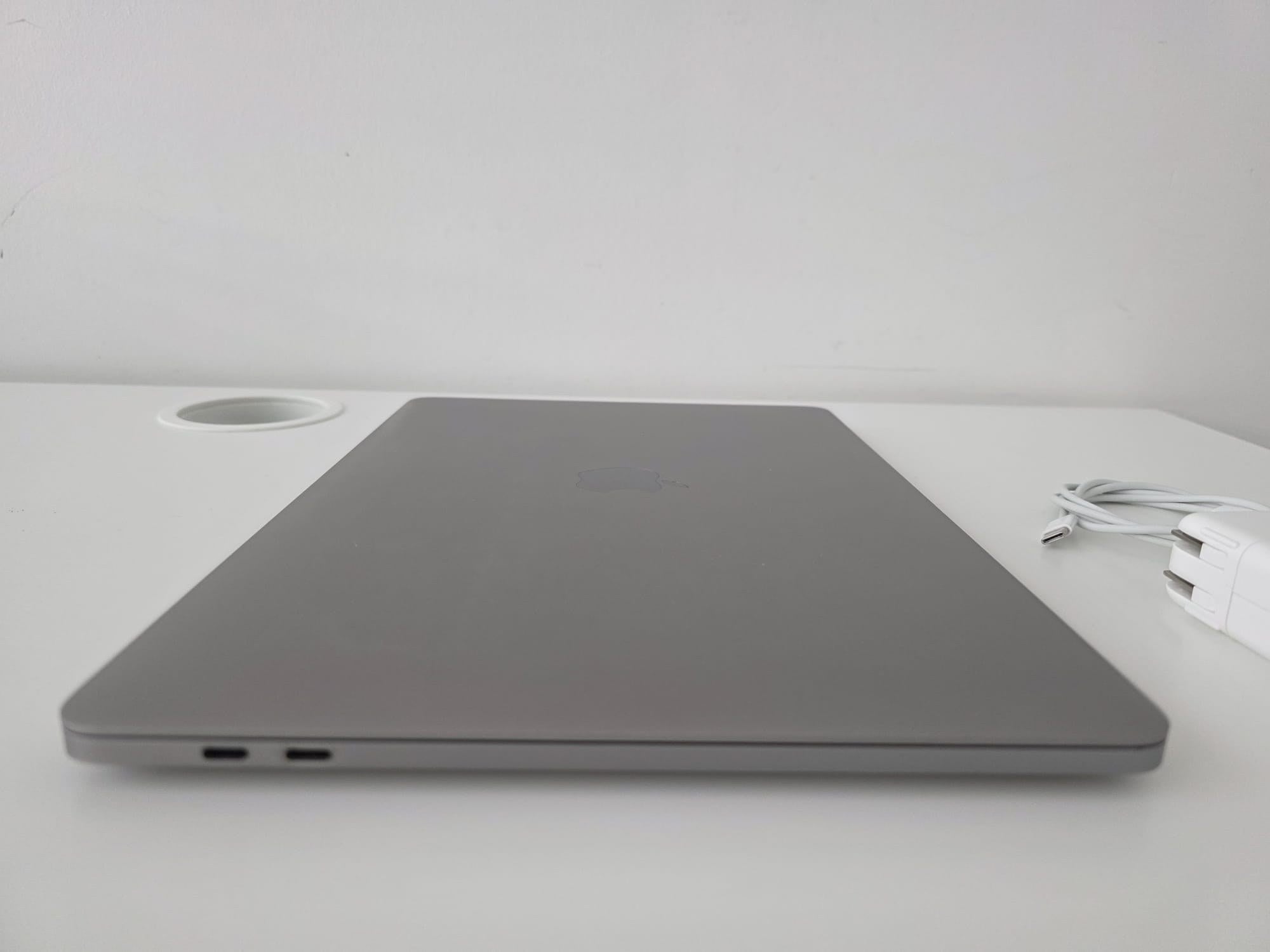 MacBook Pro 13" 2020 - i5 16GB 512GB - Laptop - DOKAN