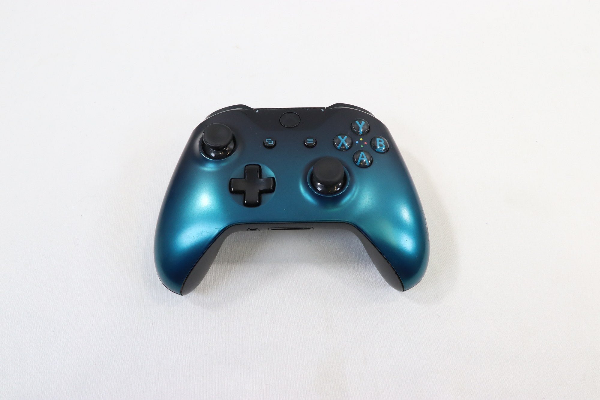 Xbox One S 1TB Console - Xbox One S Edition - DOKAN