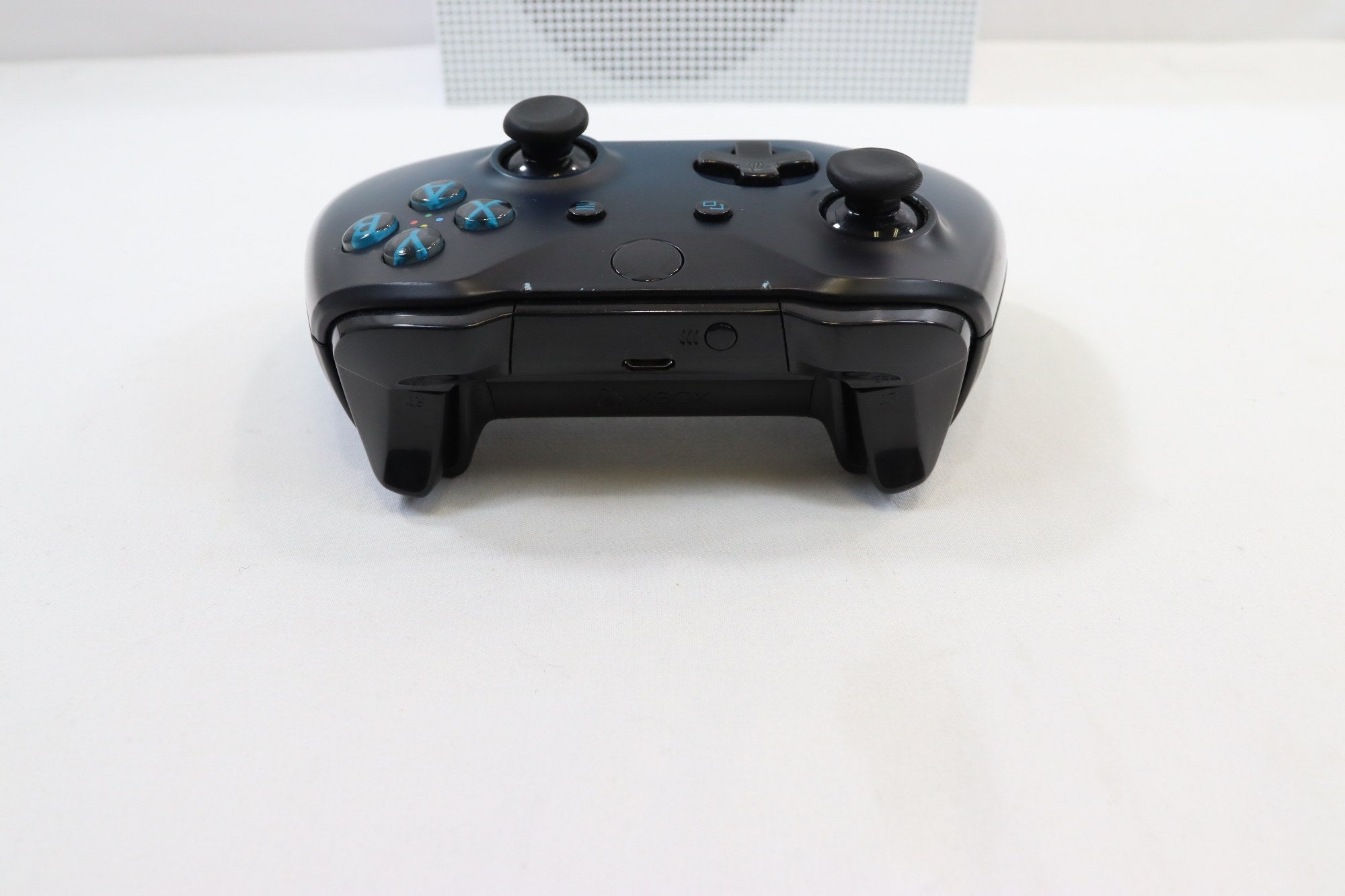 Xbox One S 1TB Console - Xbox One S Edition - DOKAN