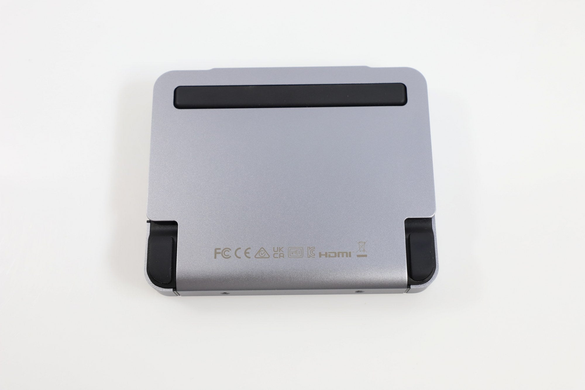 Satechi Aluminum Stand and Hub for iPad Pro - DOKAN