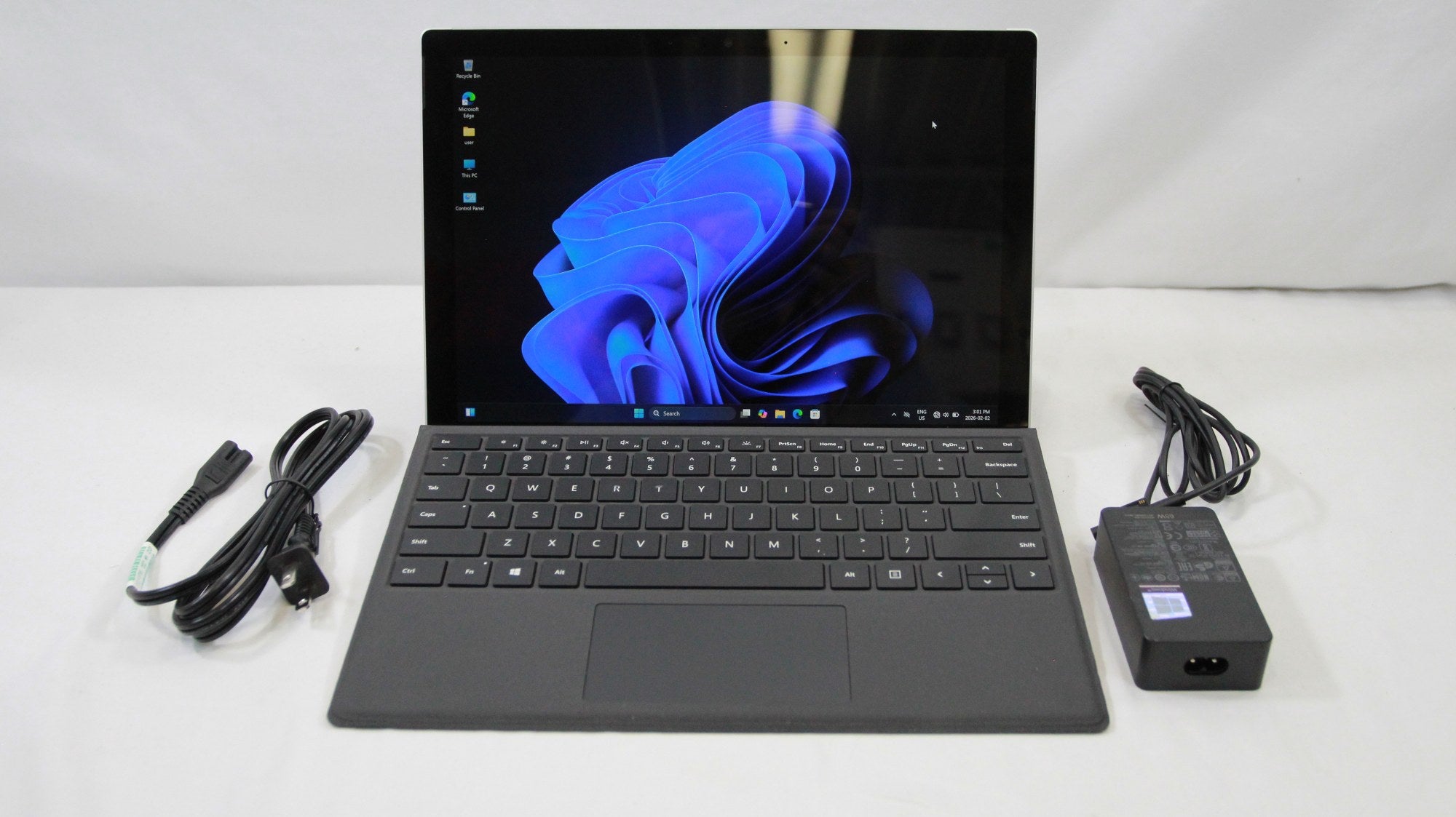 Microsoft Surface Pro 7+ 12.3" - Intel i5 1135G7 16GB 256GB - Touchscreen Laptop - DOKAN
