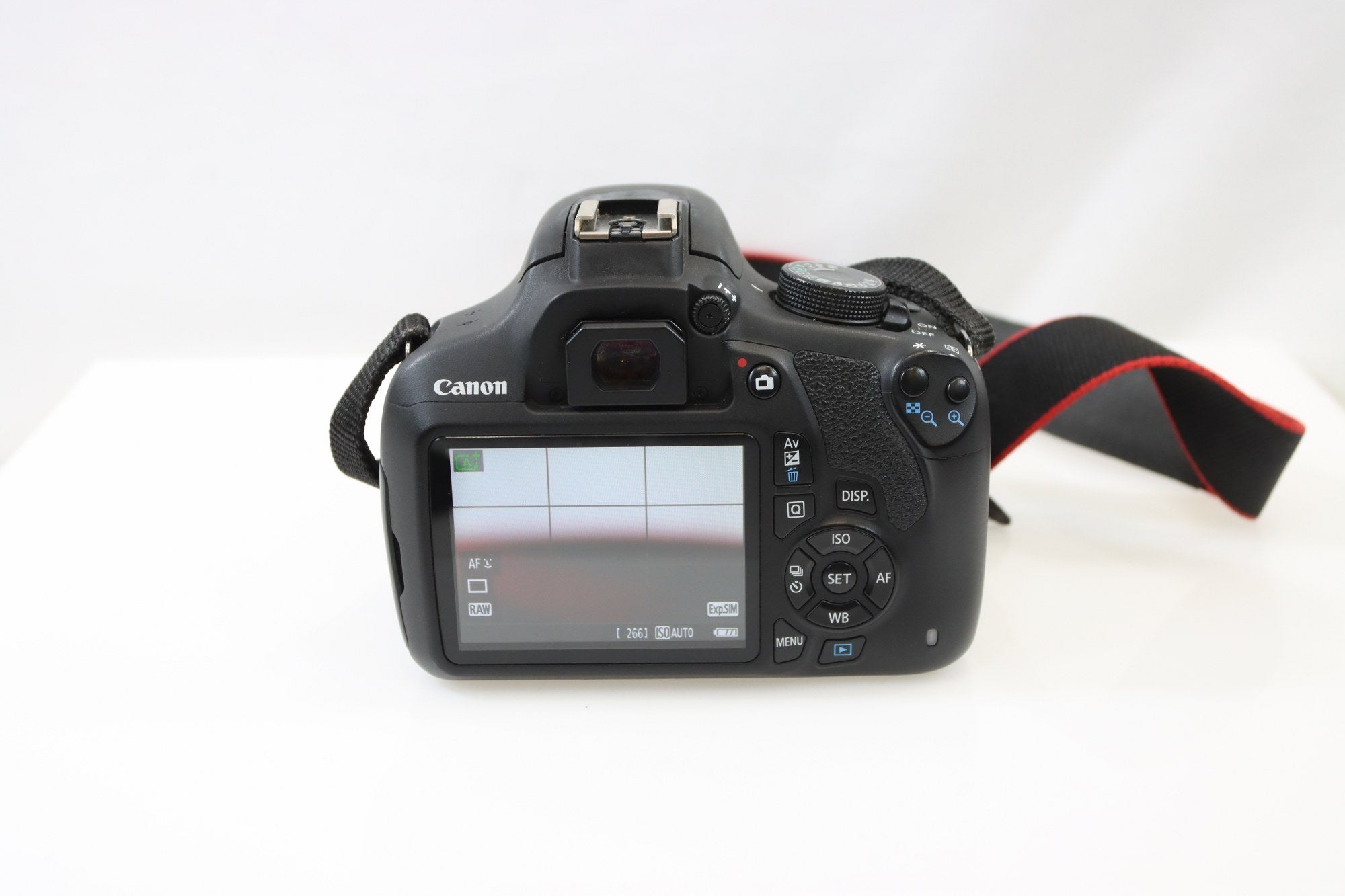 Canon EOS Rebel T5 DSLR Camera Kit - EF-S 18-55mm f/3.5-5.6 IS III lens