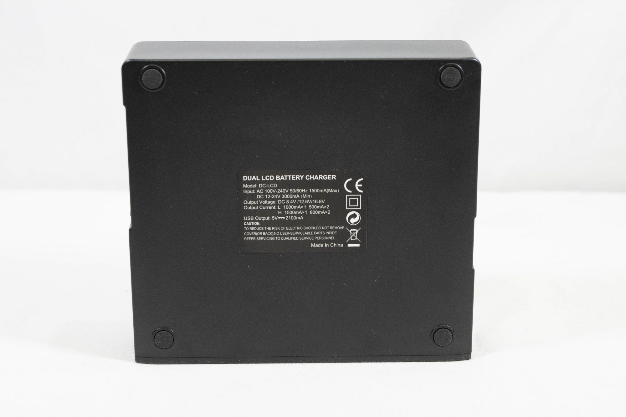 Dual Digital Battery Charger - DOKAN