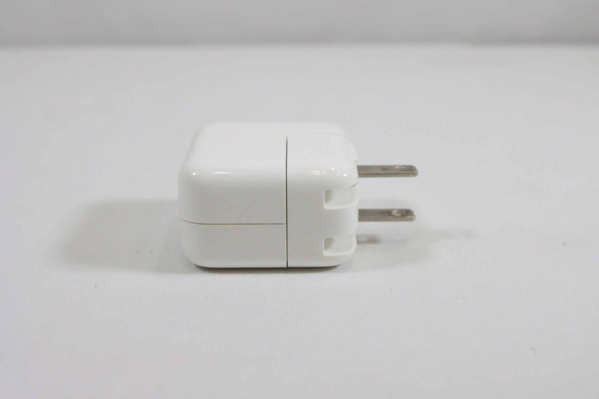 Apple 10W USB Wall Charger Power Adapter - DOKAN