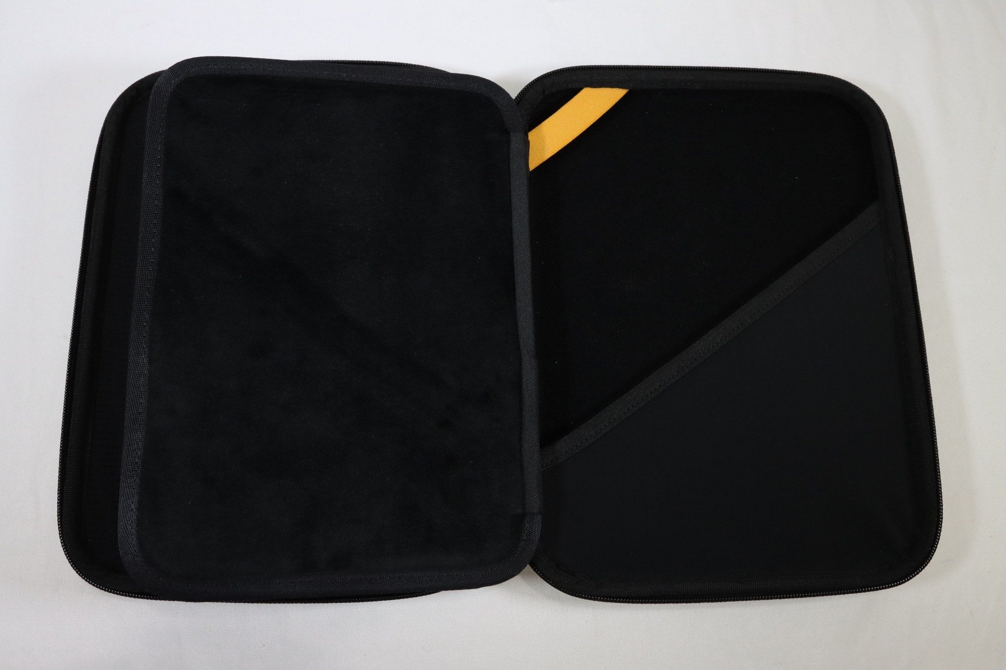 Tomtoc Portfolio Case for 11-Inch iPad Pro & iPad Air - DOKAN