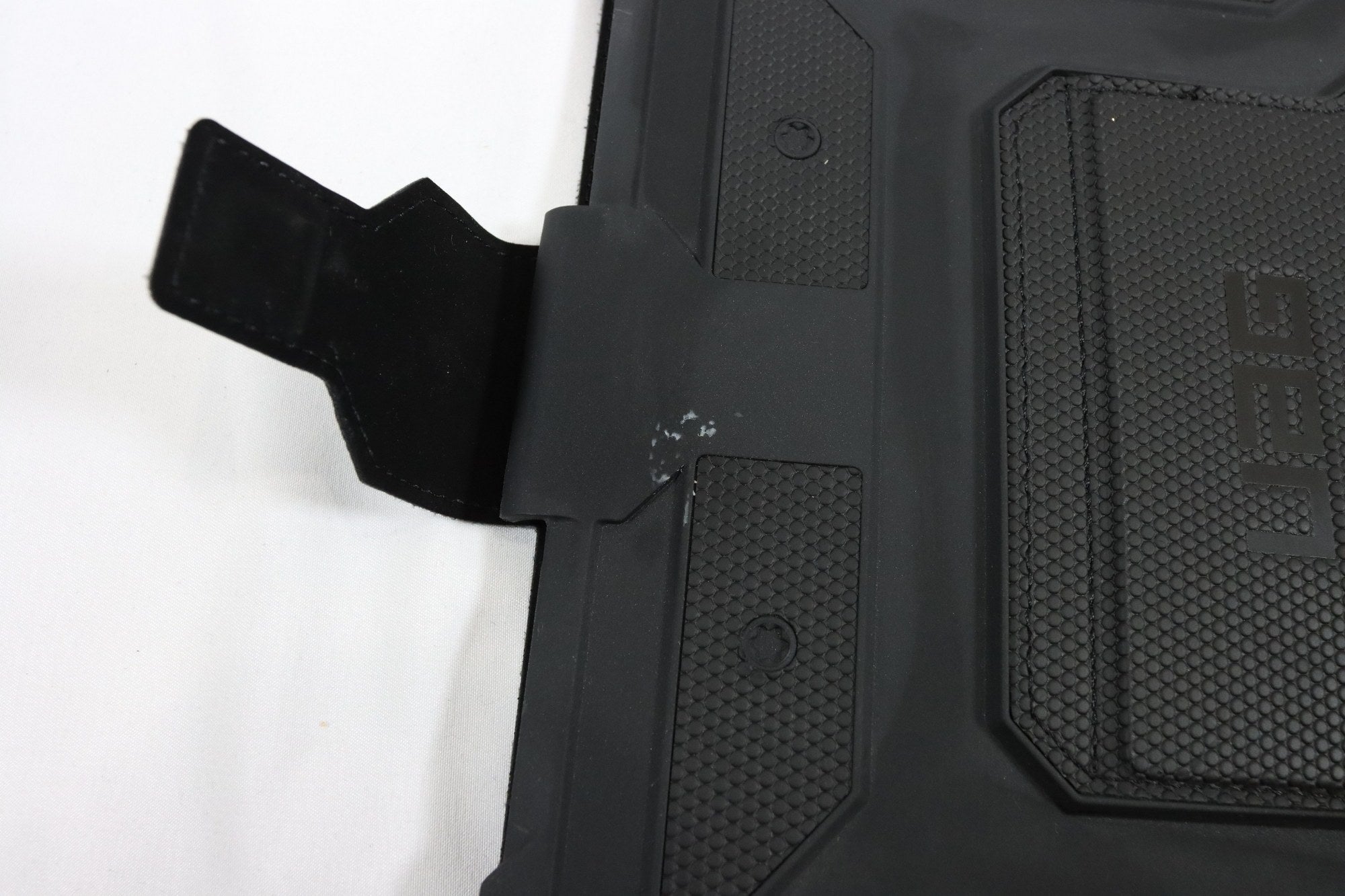 Uag iPad Pro 11" Folio case - DOKAN