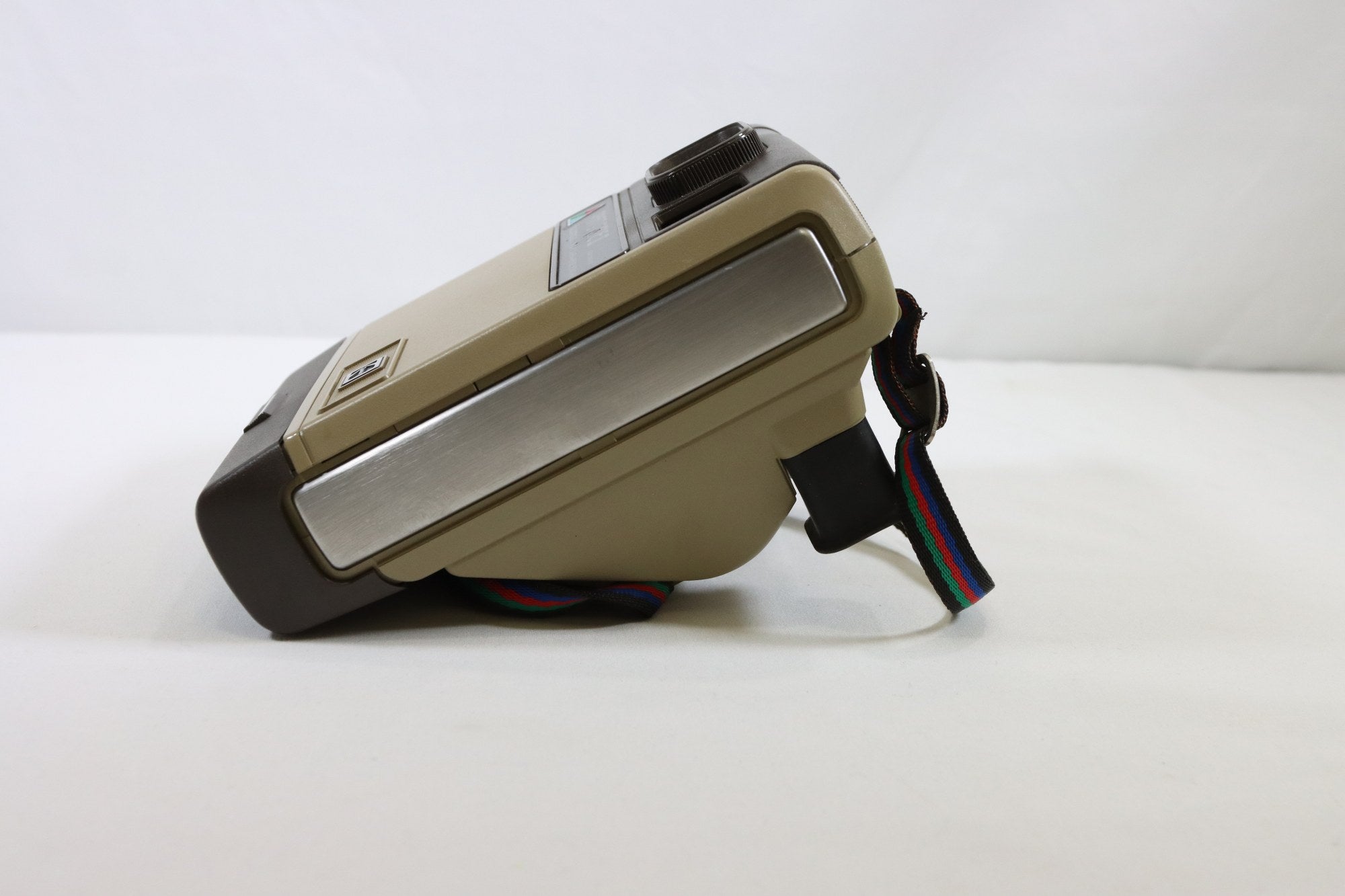 Kodak PartyTime II Instant Retro Camera - DOKAN