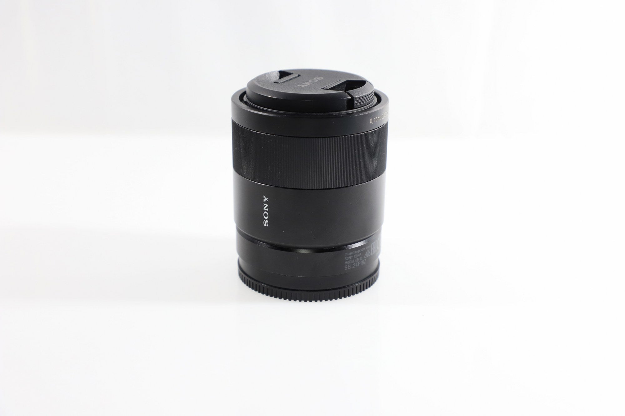 Sony Sonnar T* E 24mm f/1.8 ZA Lens - E-Mount Lens/APS-C Format - DOKAN