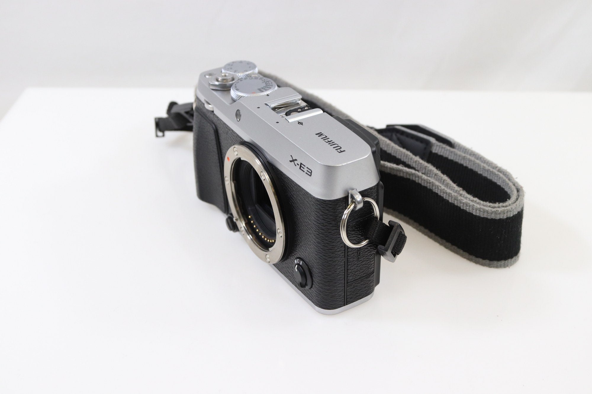 Fujifilm Fuji X-E3 Mirrorless Digital Camera - Body - DOKAN