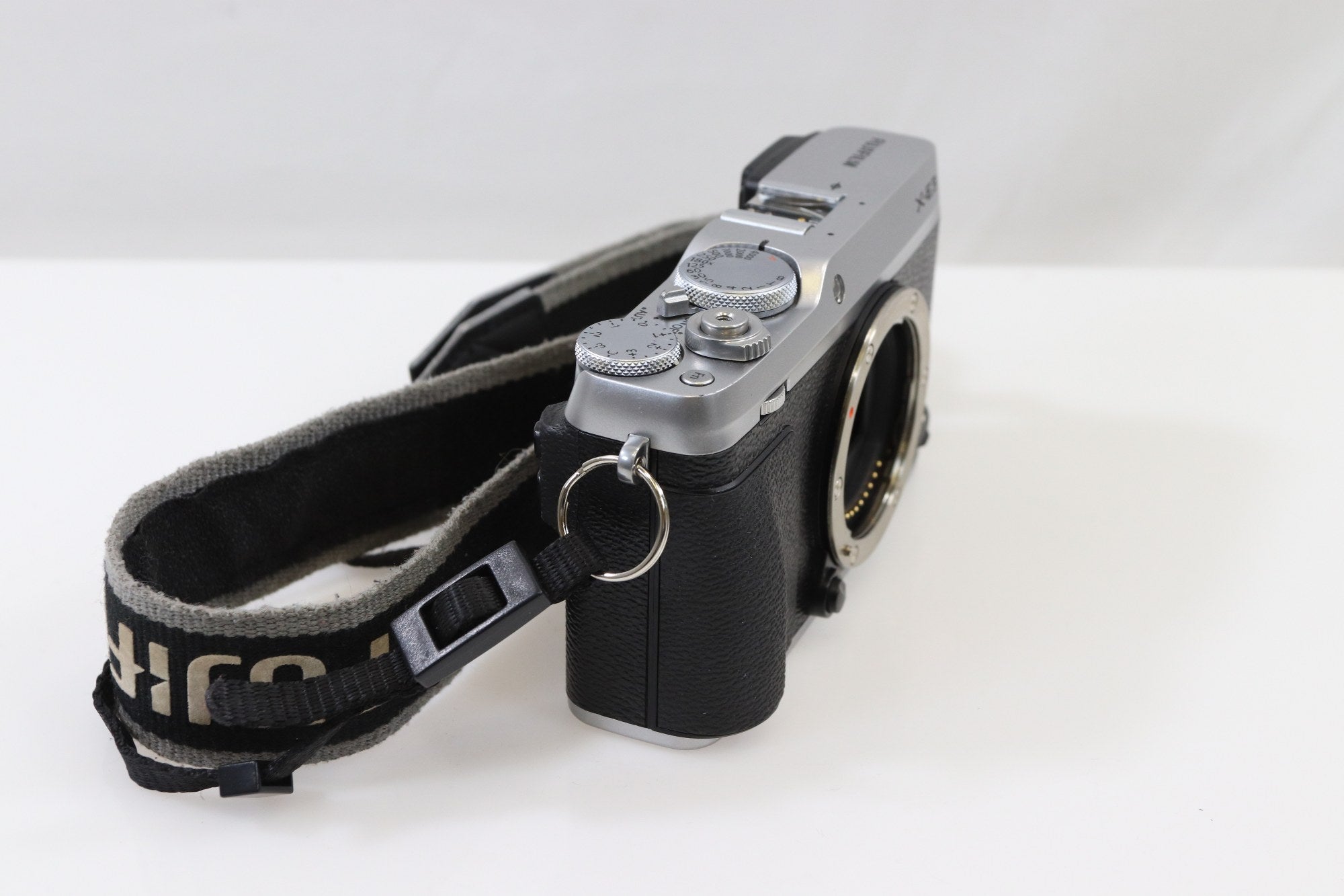 Fujifilm Fuji X-E3 Mirrorless Digital Camera - Body - DOKAN