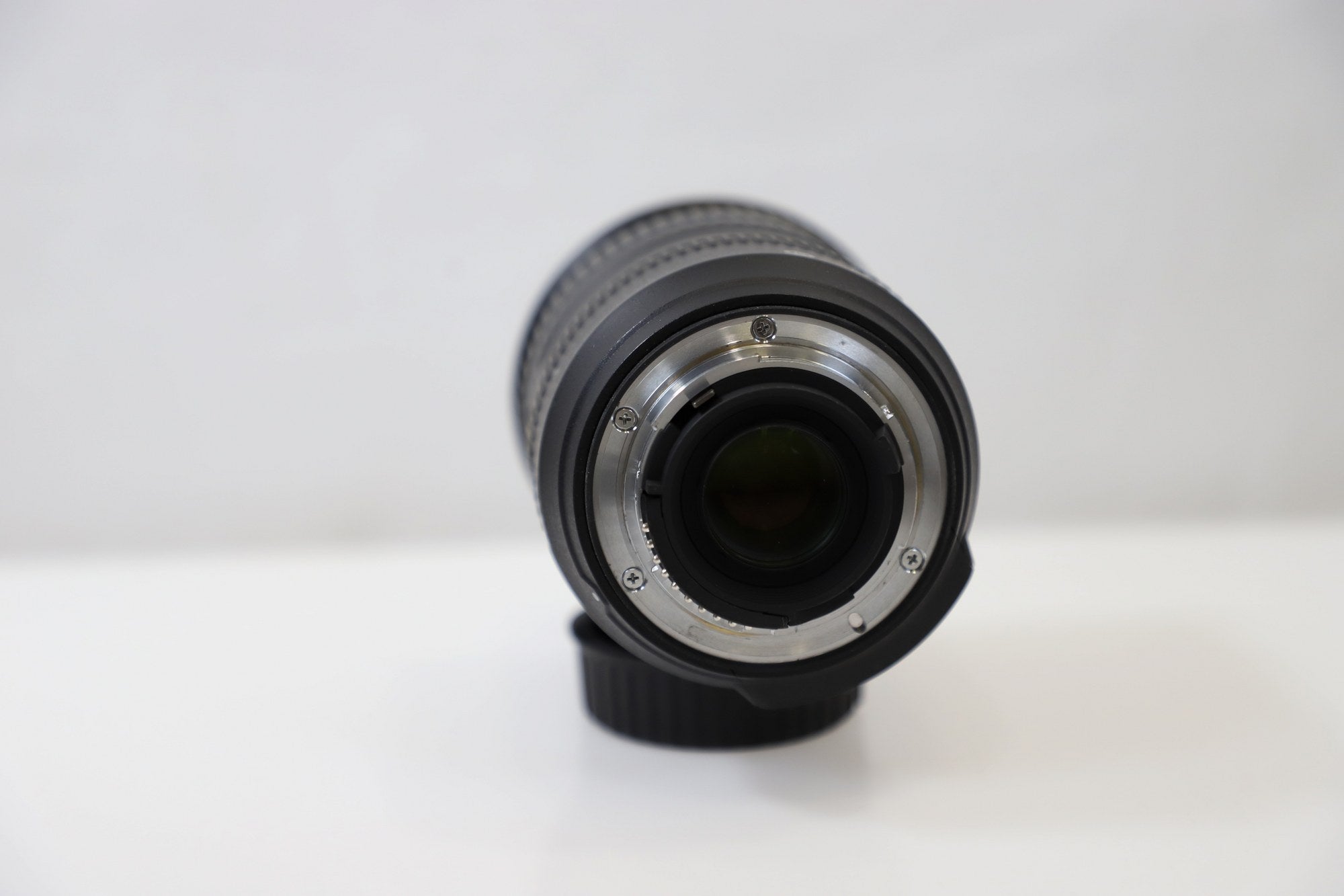 Nikon AF-S Nikkor DX VR 18-200mm f3.5-5.6 G ED Lens - F-Mount Lens/DX Format