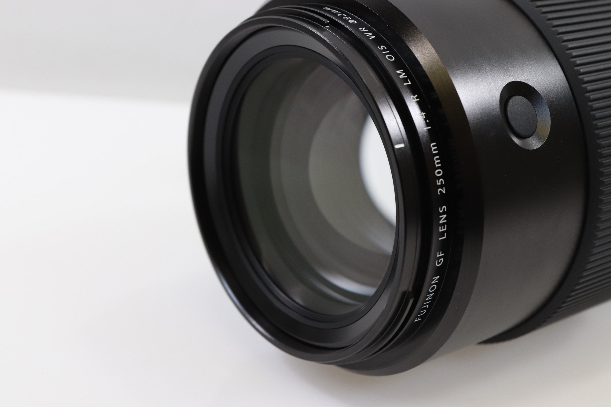 Fujifilm Fujinon GF250mm F4 R LM OIS WR Lens - FUJIFILM G Mount - DOKAN