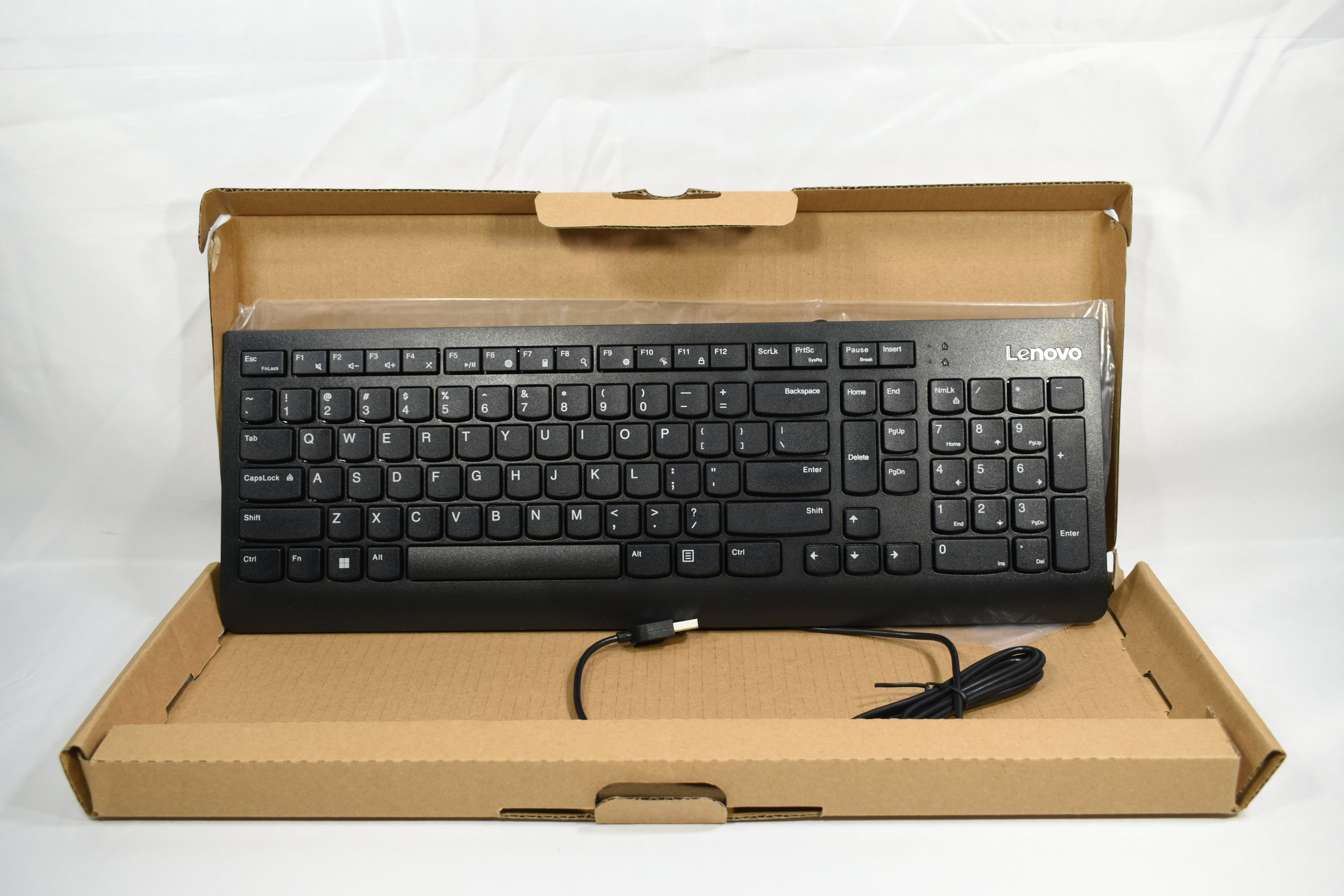 Clavier multimédia USB filaire Lenovo pour PC