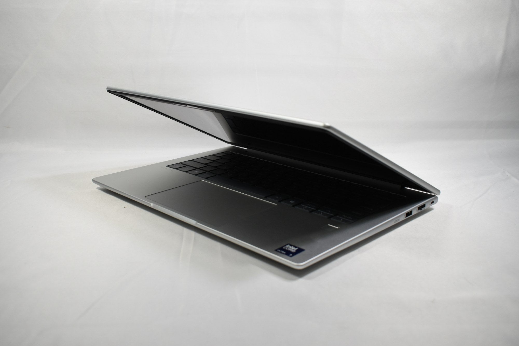 HP ProBook 440 G11 14" - Ultra 7 155U 16GB 512GB - Laptop - DOKAN