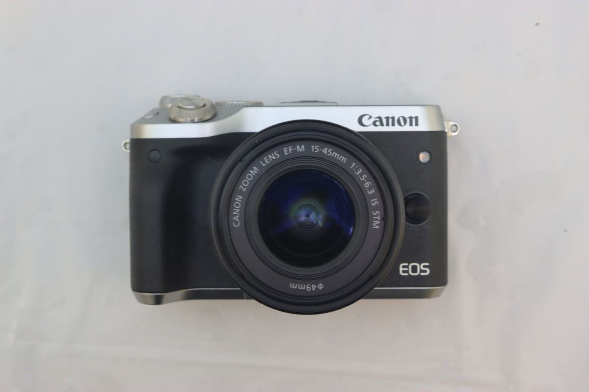Canon EOS M6 Mirrorless Camera - EF-M 15-45mm f/3.5-6.3 IS STM Lens