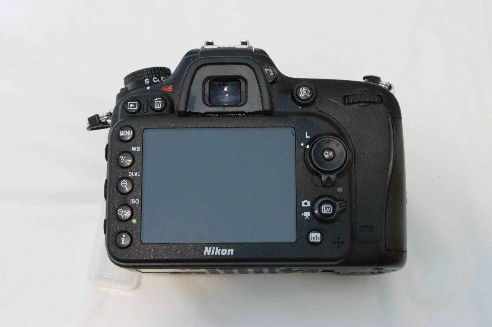 Nikon D7200 DSLR Camera - Body - DOKAN