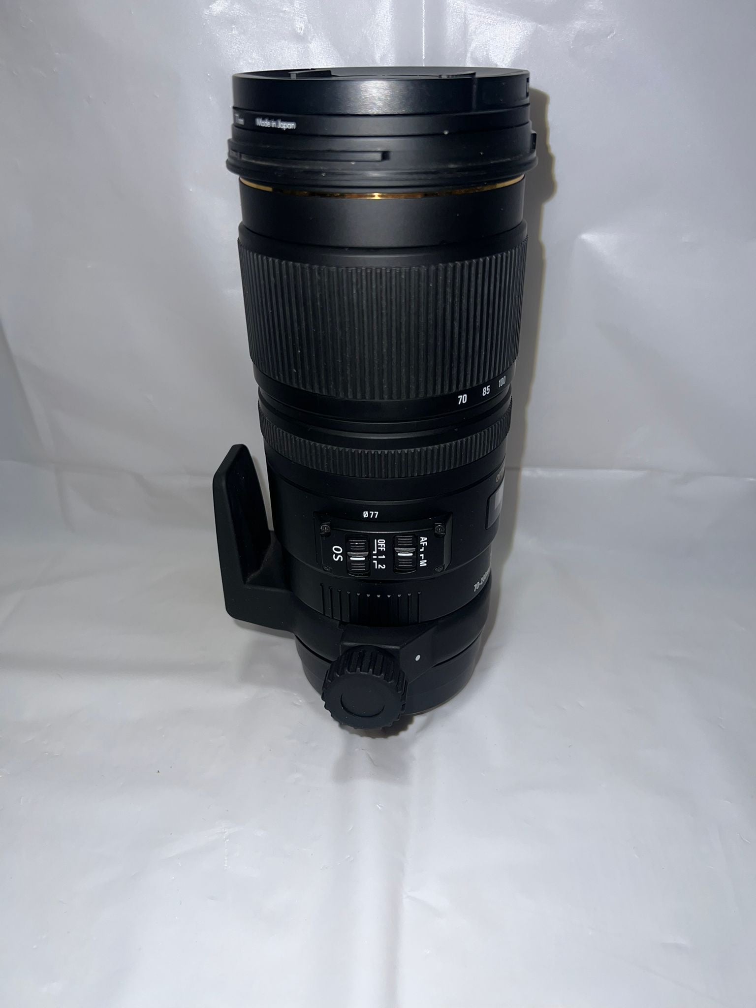 Sigma 70-200mm f/2.8 APO EX DG OS HSM Lens - EF-Mount Lens/Full-Frame Format - DOKAN