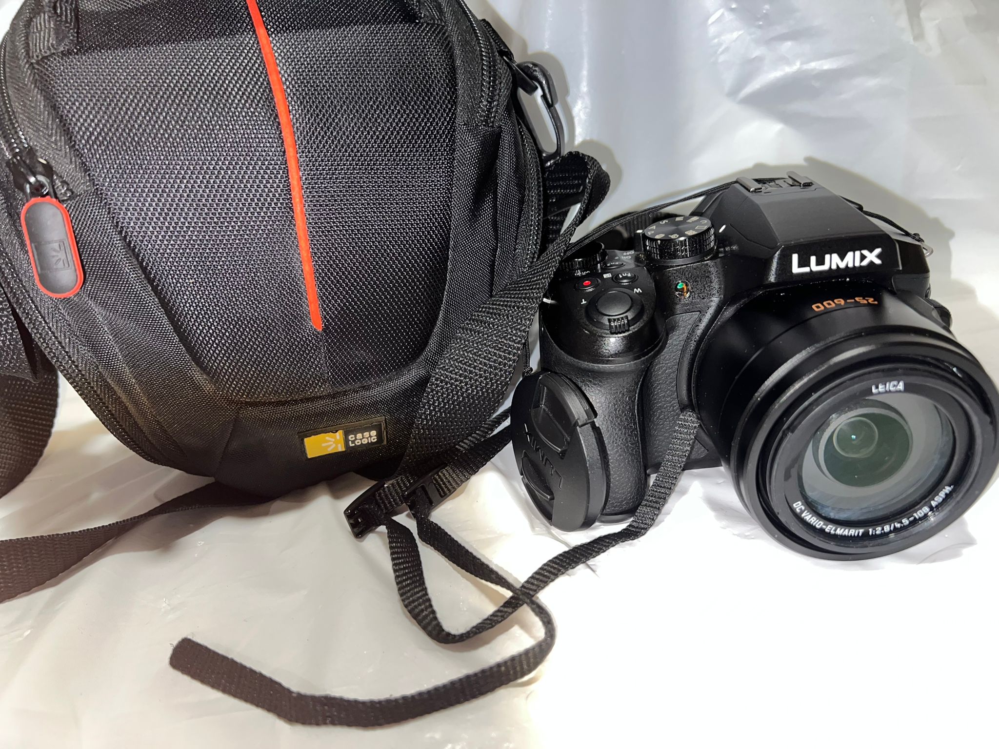 Panasonic Lumix DMC-FZ300 cámara Super Zoom 4K - lente zoom Leica de 25-600mm - DOKAN