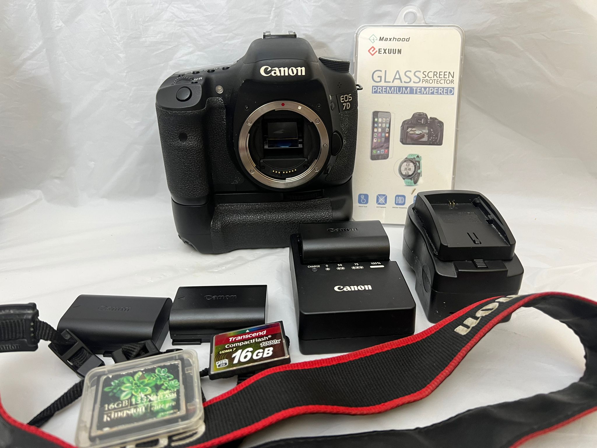 Canon EOS 7D 18MP CMOS DSLR Camera - Body