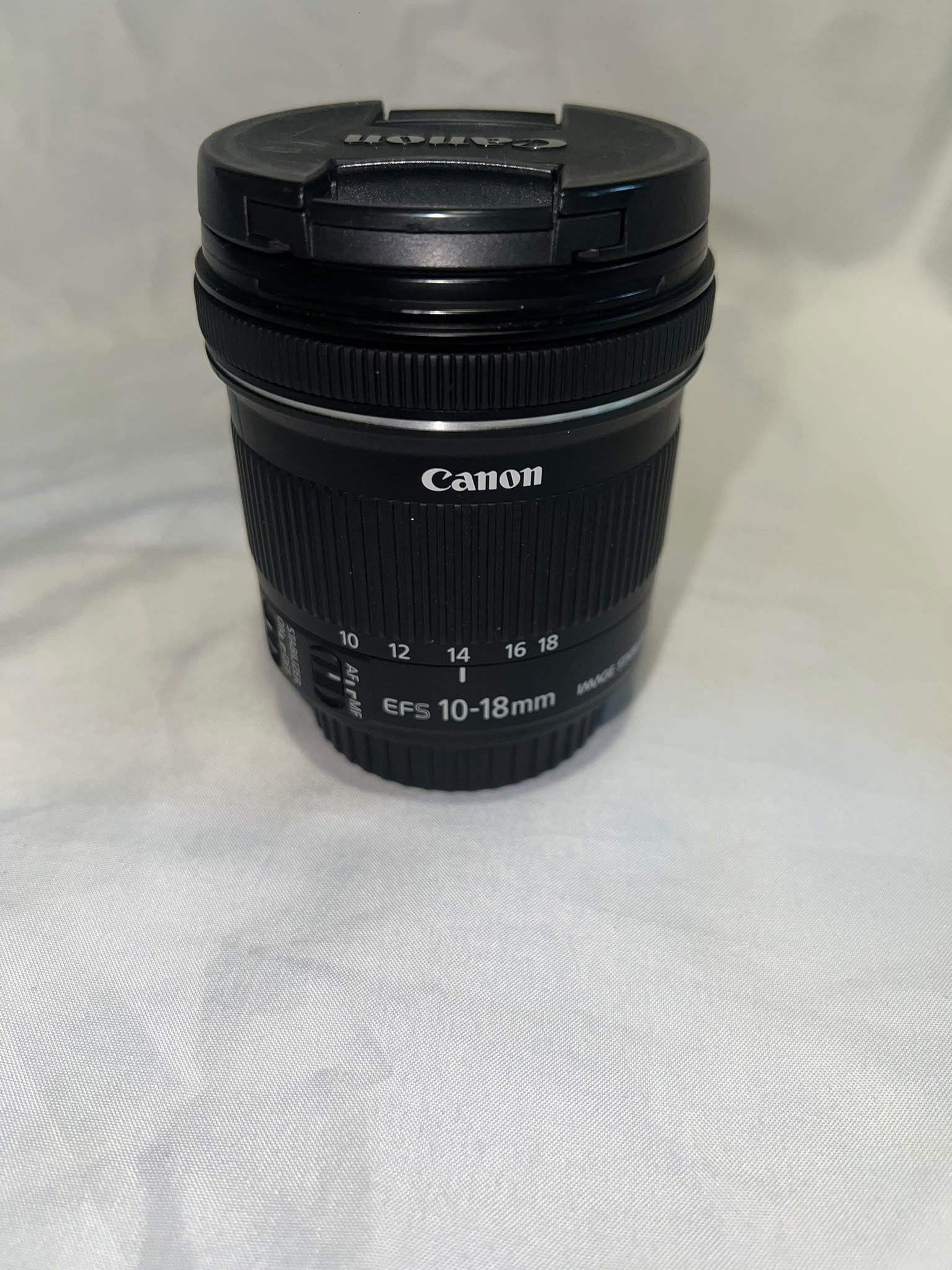 Canon EF-S 10-18mm f/4.5-5.6 IS STM Lens - EF-S-Mount Lens/APS-C Format