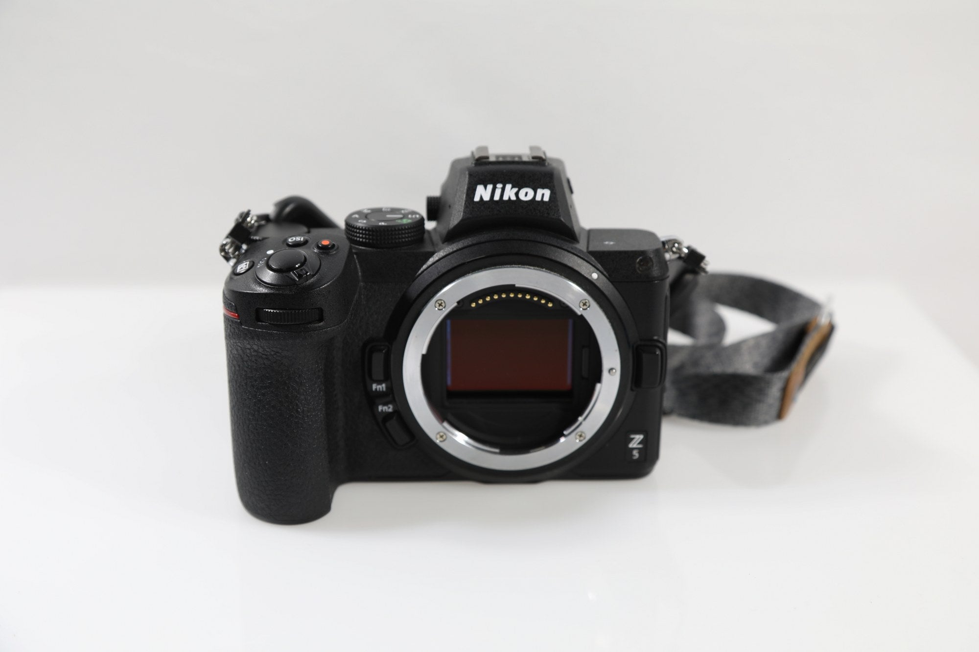 Nikon Z5 Mirrorless - Body