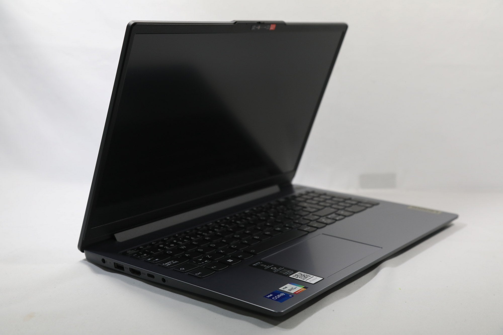 Lenovo IdeaPad Slim 15" - Intel i7 1355U 16GB 512GB - Laptop - DOKAN
