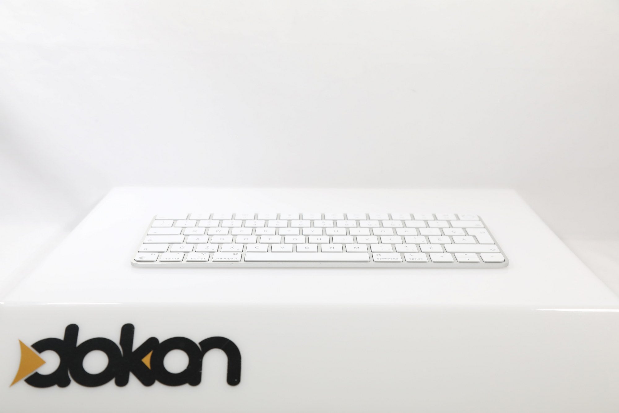 Apple Magic Keyboard - DOKAN