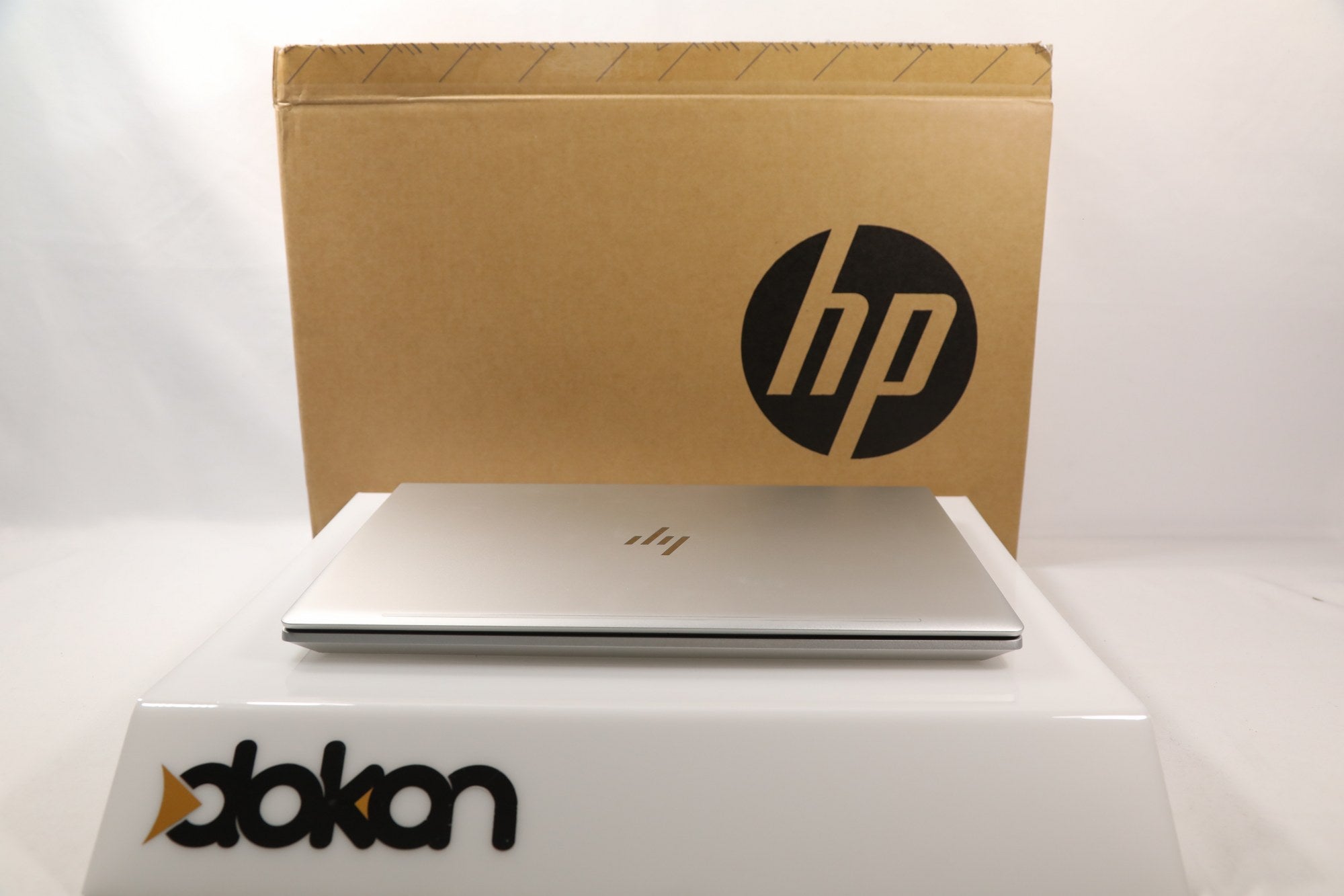 HP Elitebook 640 14" - Intel i5 1345U 32GB 512GB - Portátil