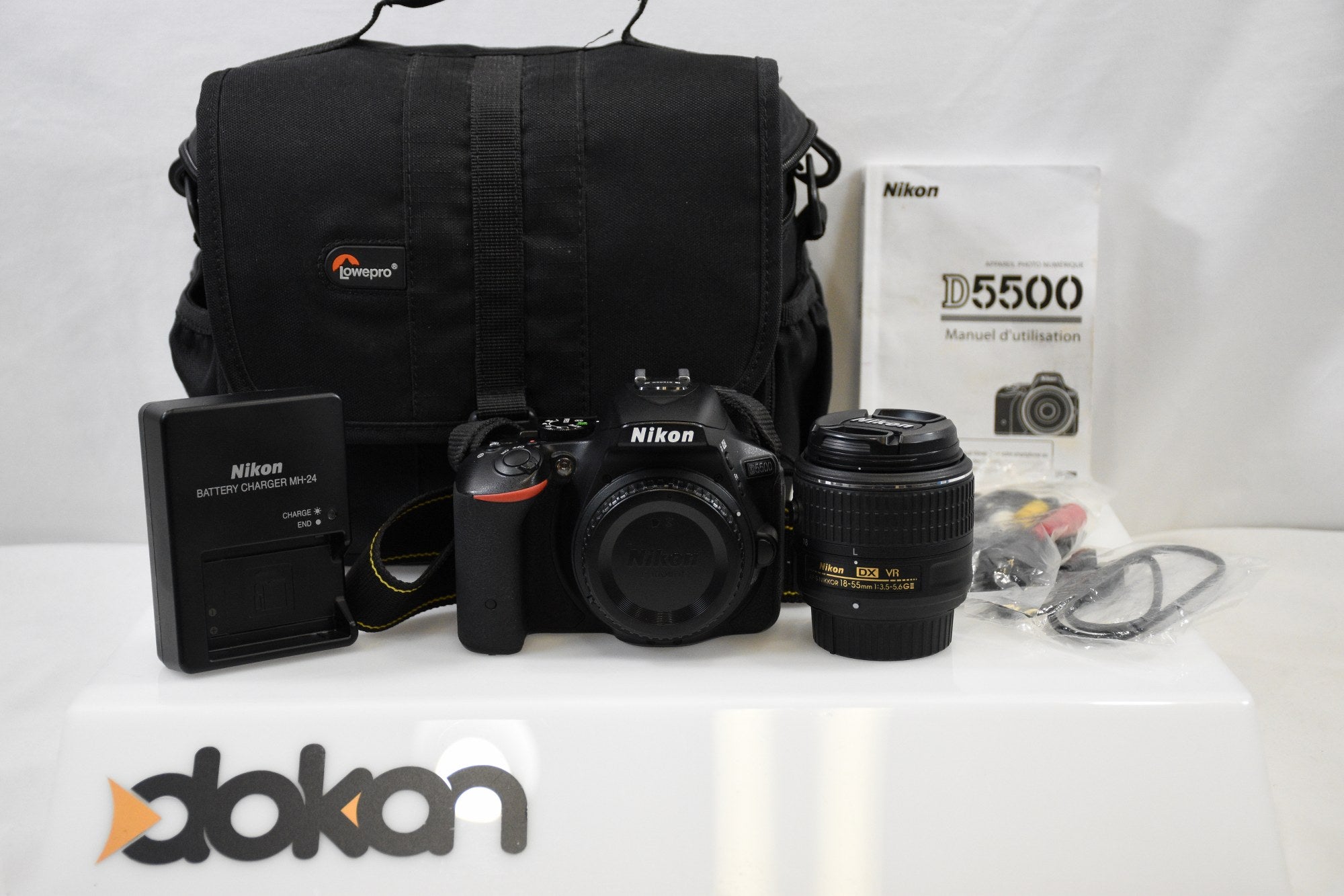 Nikon D5500 DSLR Camera - DX VR NIKKOR 18-55mm f/3.5-5.6G G II Lens - DOKAN