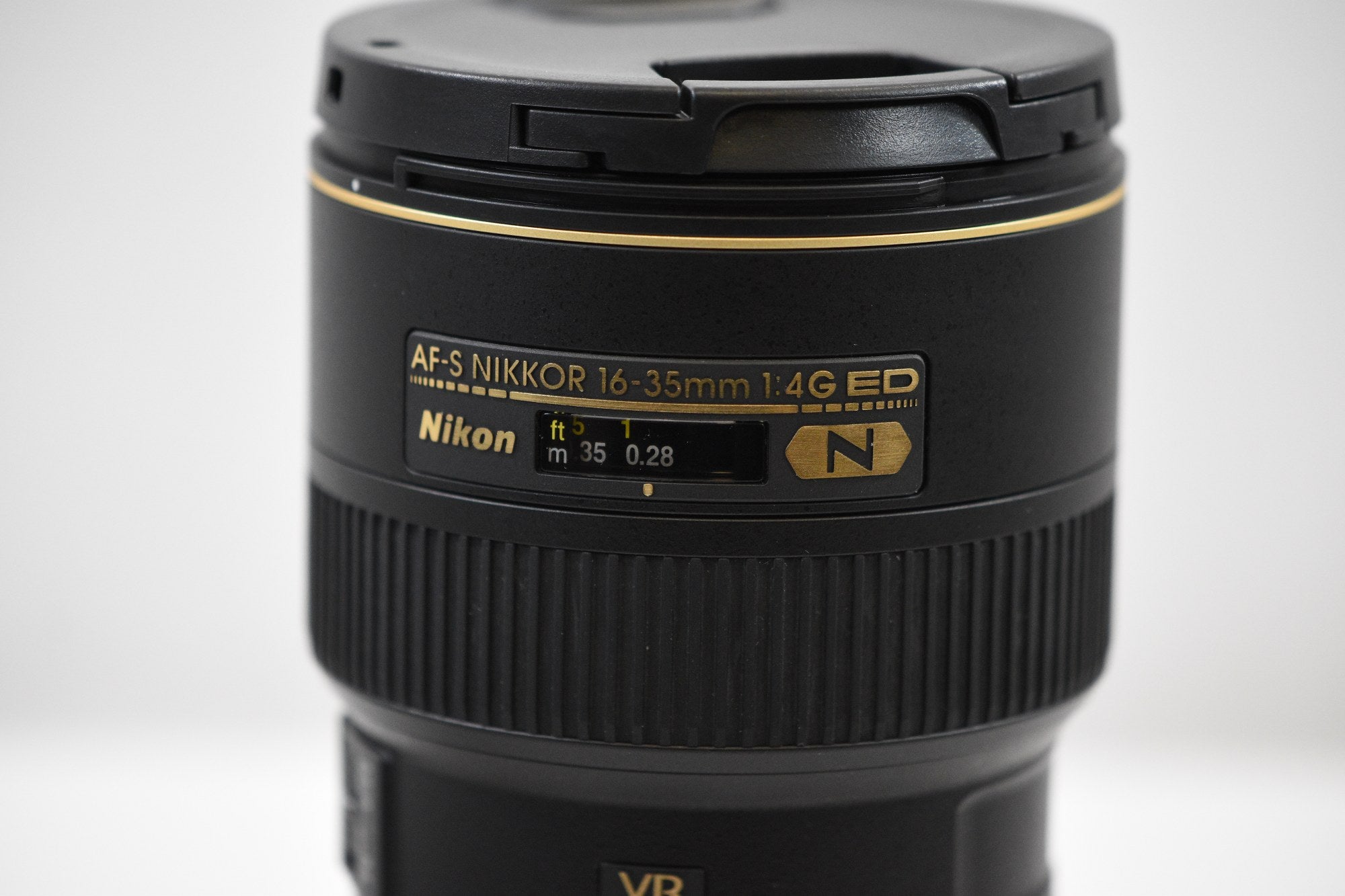 Nikon AF-S NIKKOR 16-35mm f/4G ED VR Lens -  F-Mount Lens/FX Format - DOKAN