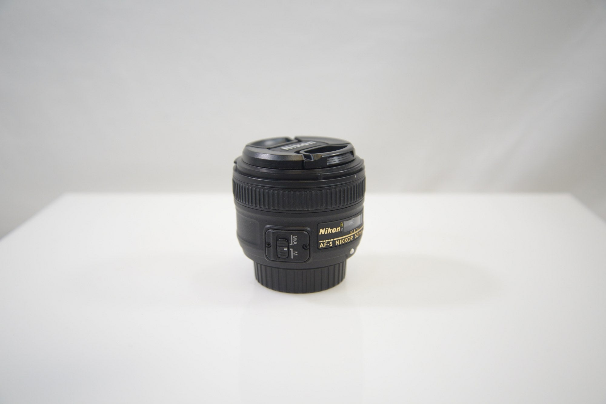 Nikon 50mm f/1.8G AF-S NIKKOR FX Lens - F-Mount Lens/FX Format - DOKAN