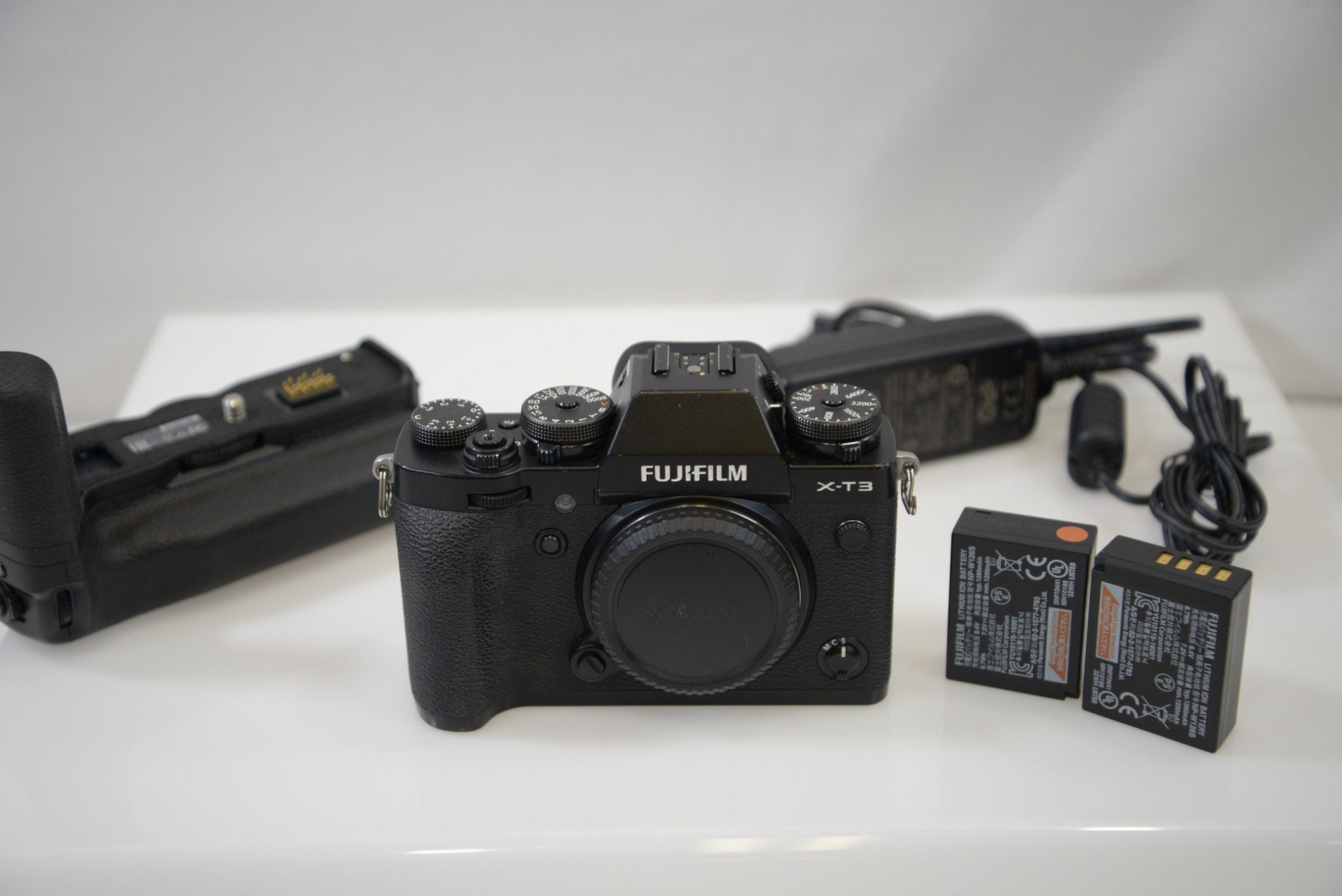 FUJIFILM X-T3 Mirrorless Camera - Body - DOKAN