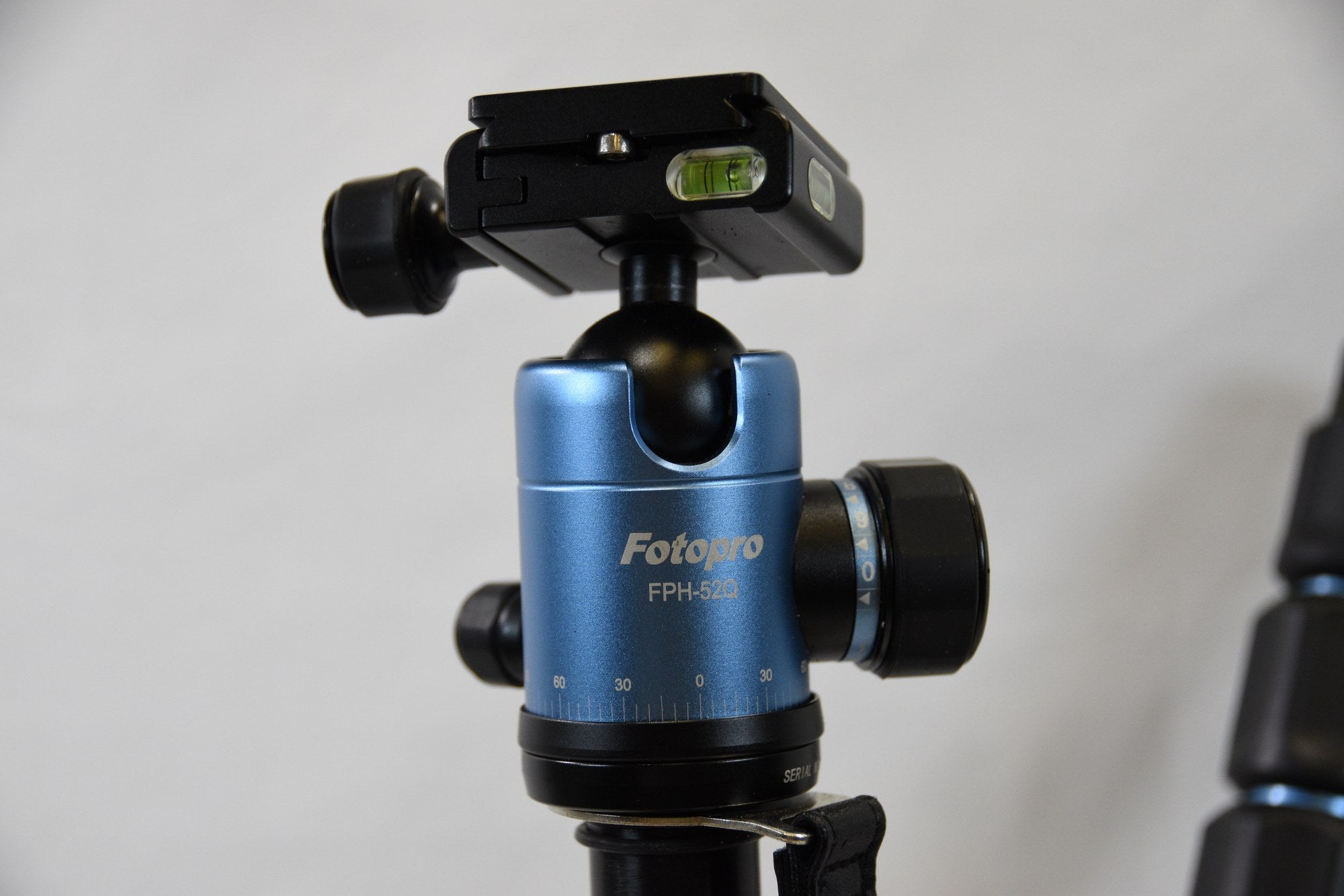Fotopro C5i Aluminum Tripod & Monopod with FPH-52Q Ball Head