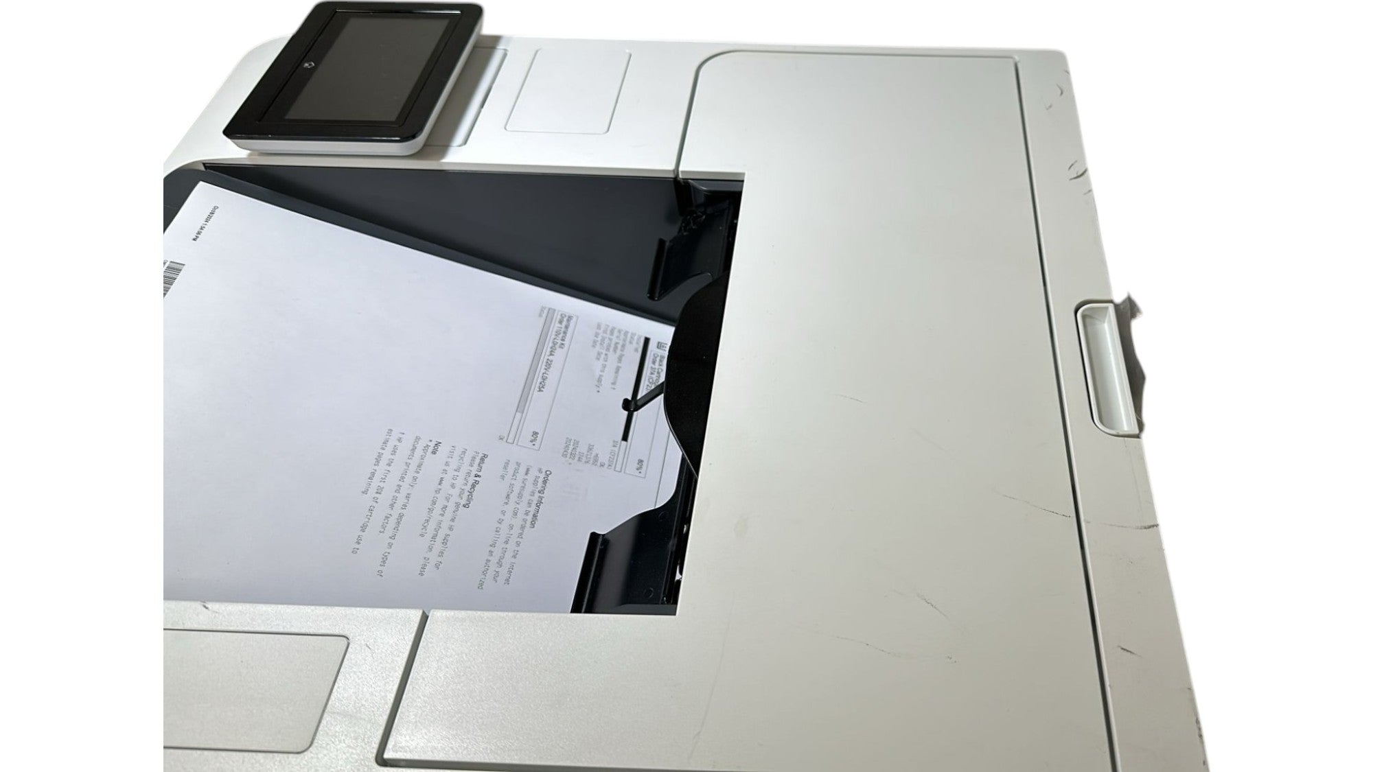 Impresora HP LaserJet M608 - Pantalla Grande