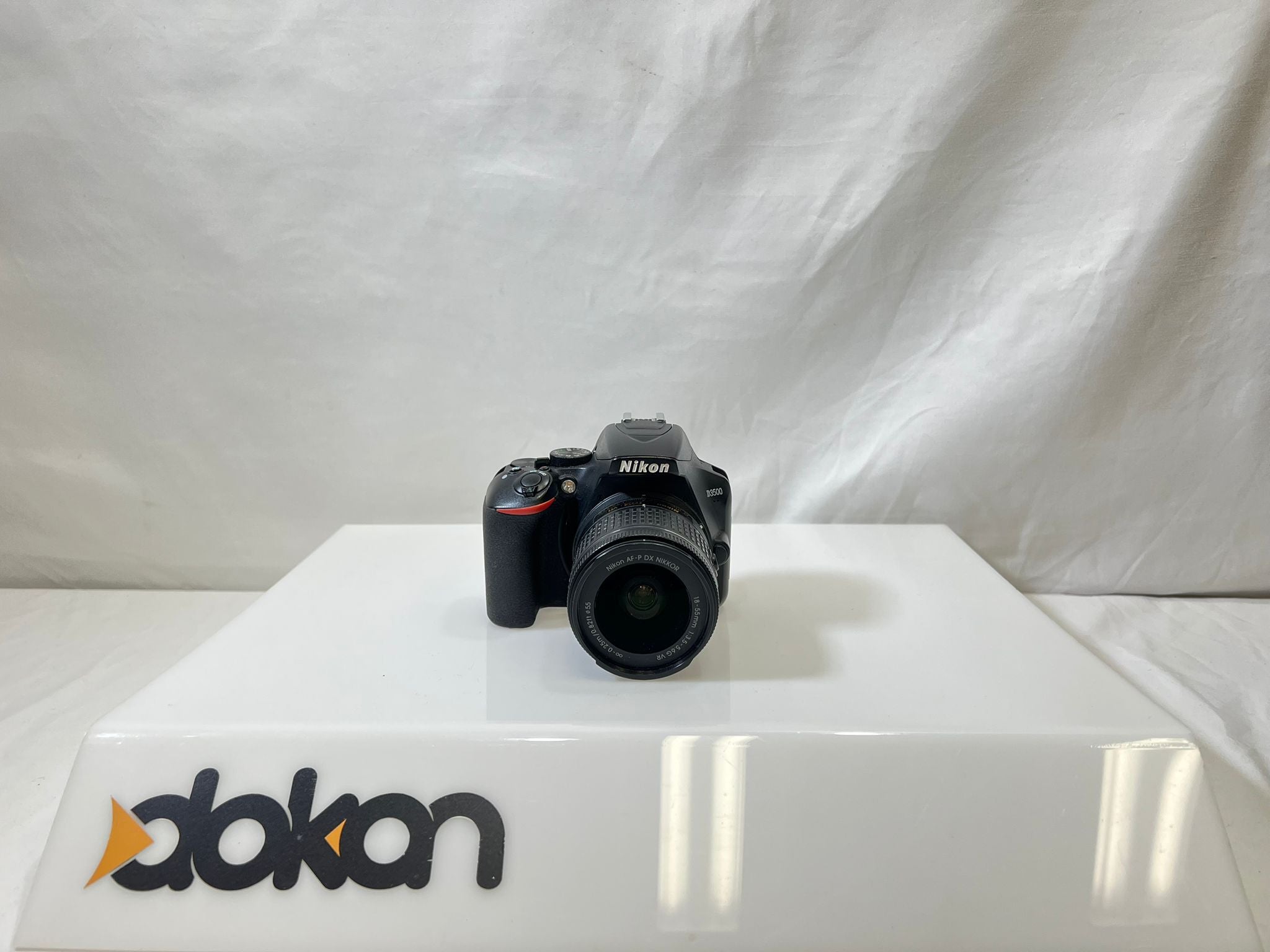 Nikon D3500 DSLR Camera - AF-P DX 18-55mm f/3.5-5.6G VR Lens