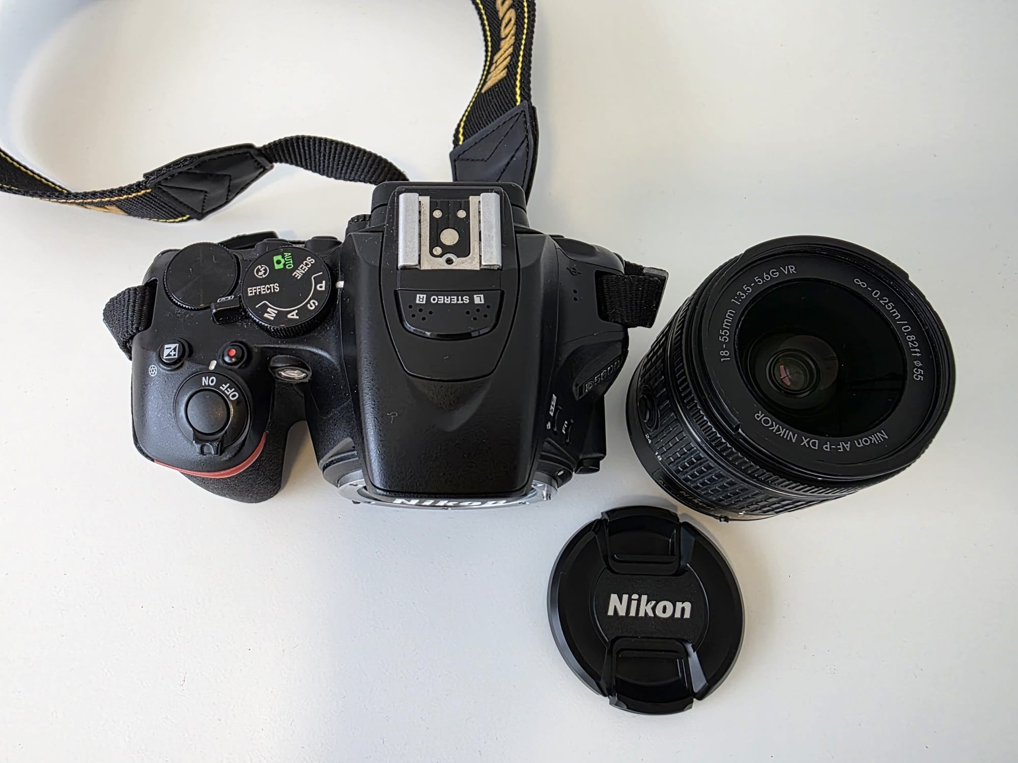 Nikon D5600 DSLR Camera - AF-P DX NIKKOR 18-55mm F3.5-5.6G VR Lens