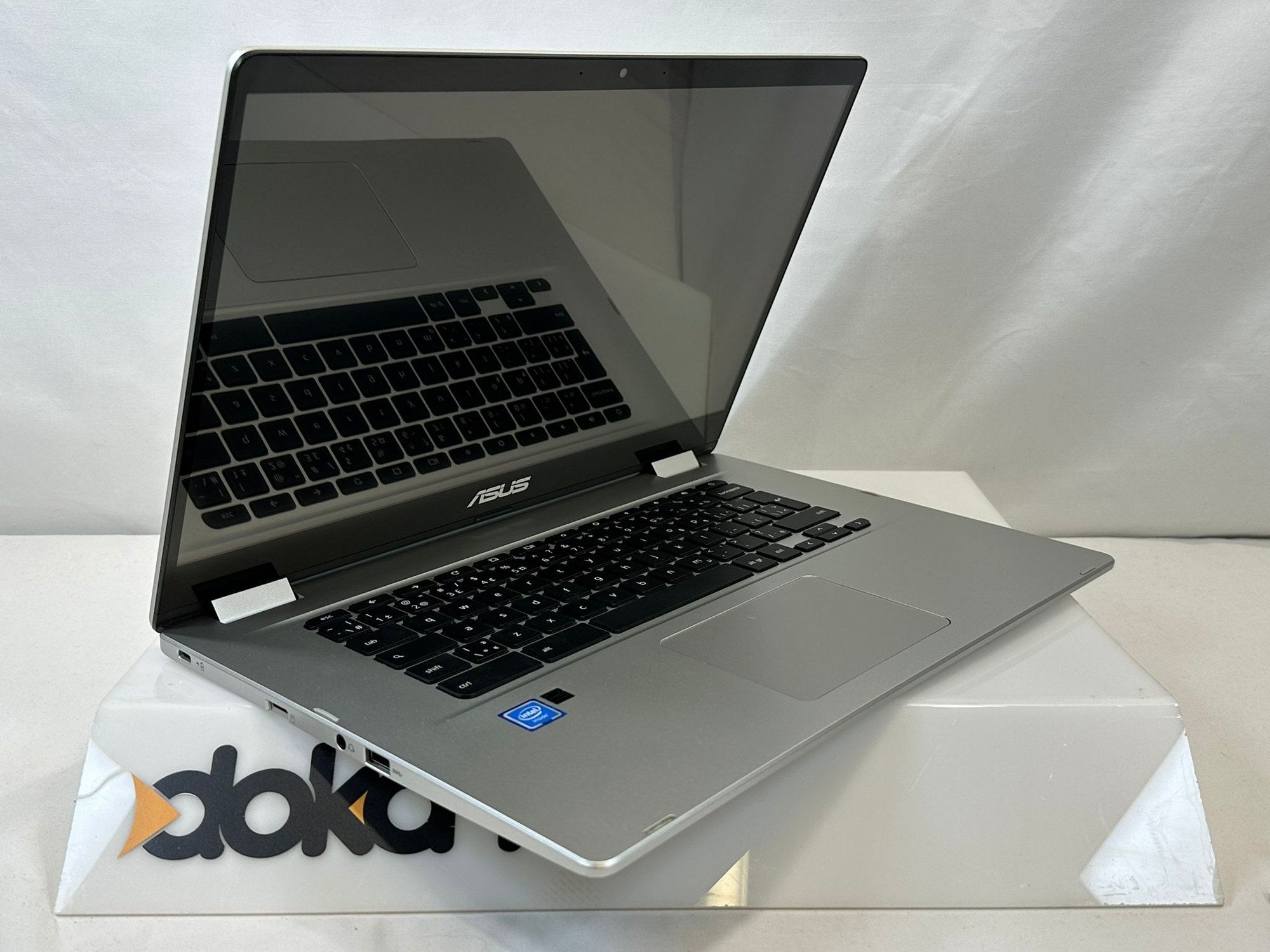 ASUS Chromebook C523N 15" - Intel Celeron 4GB 32GB - Laptop - DOKAN