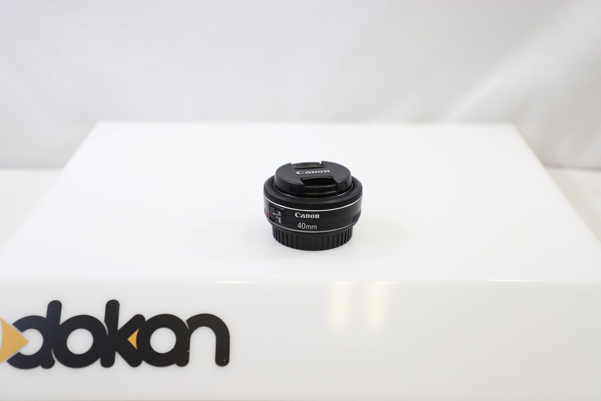 Canon EF 40mm f/2.8 STM Lens - EF-Mount Lens/Full-Frame Format