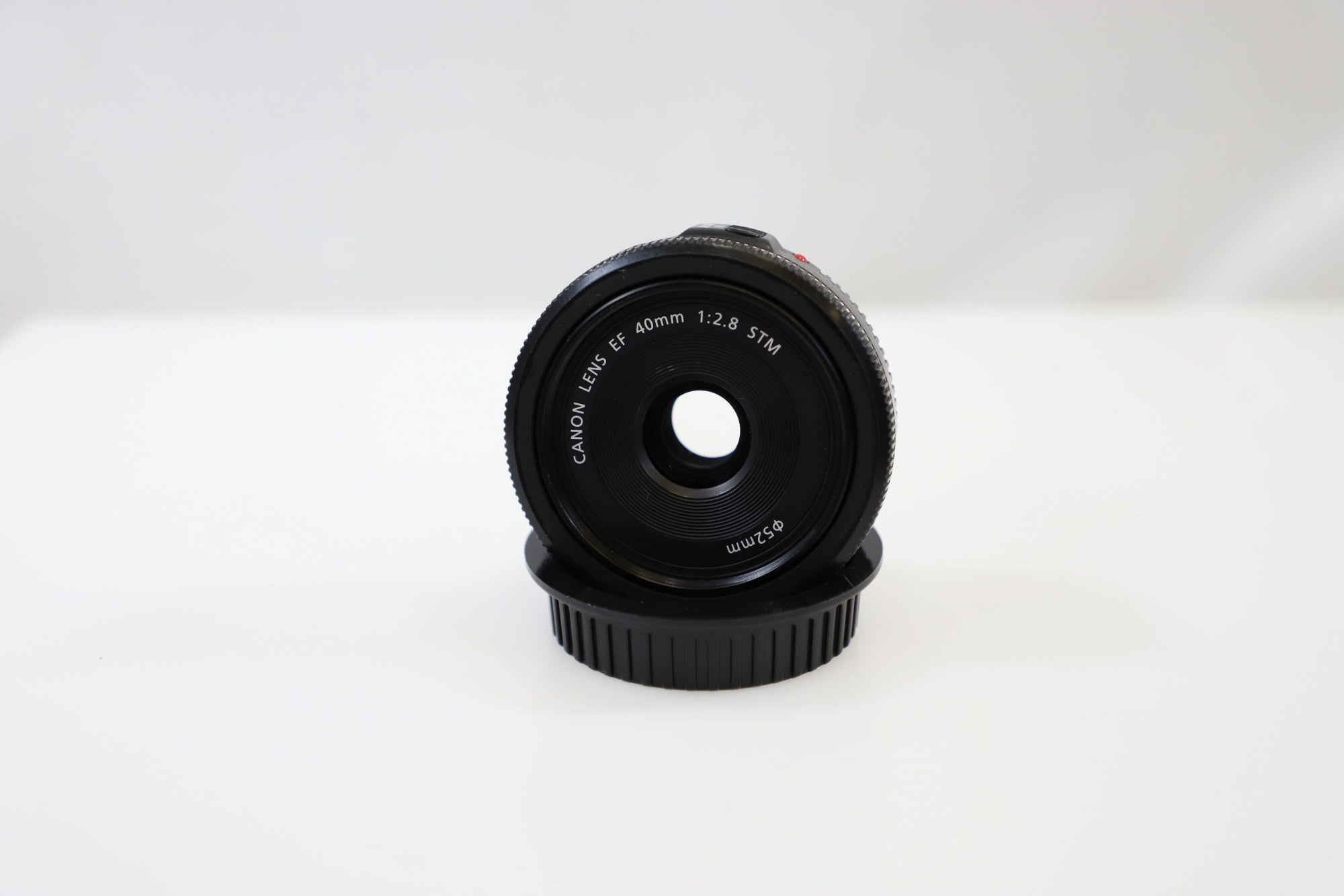 Canon EF 40mm f/2.8 STM Lens - EF-Mount Lens/Full-Frame Format