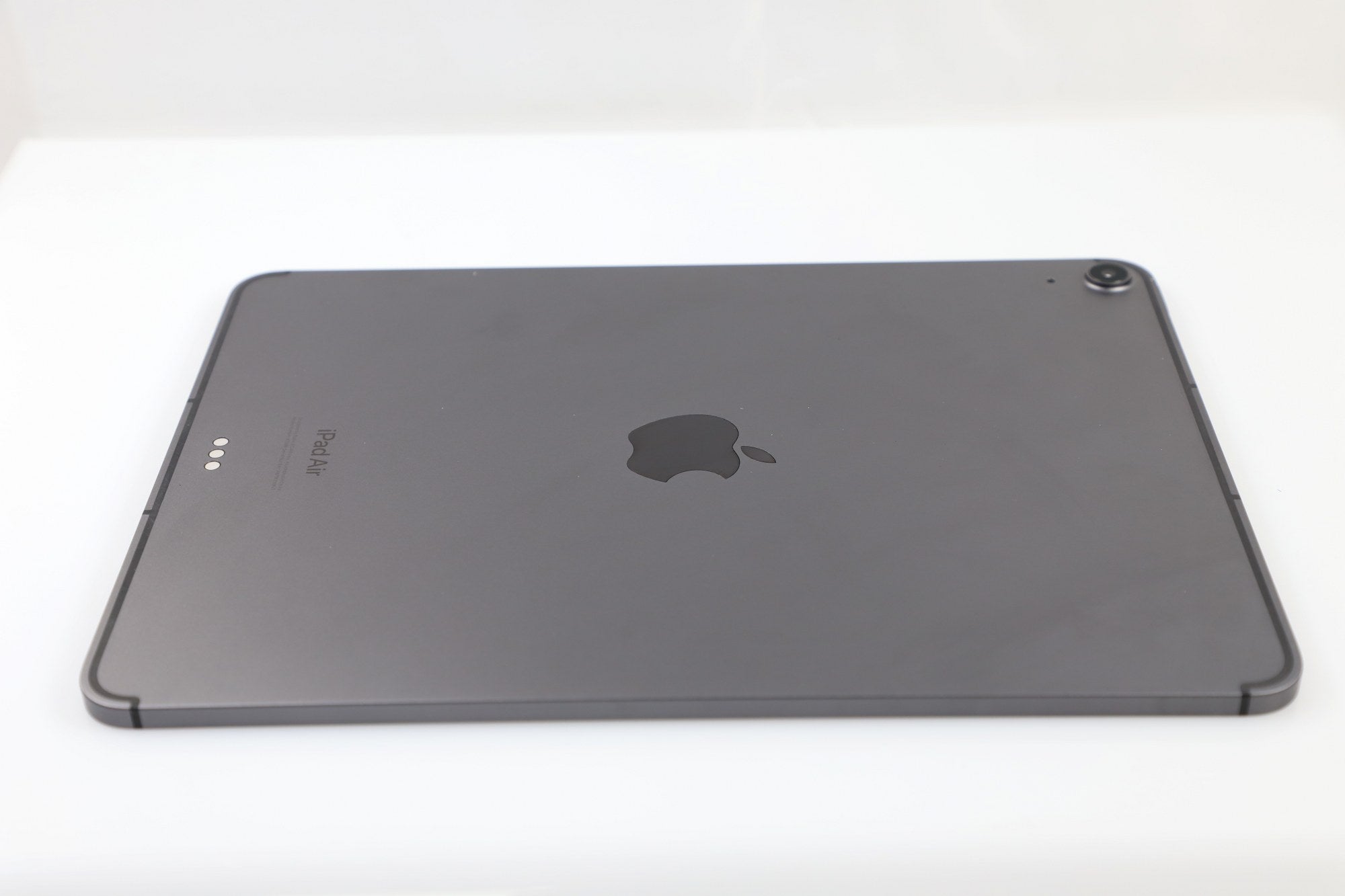 iPad Air 5 Wi-Fi & Cellular - 64GB - Tablet - DOKAN