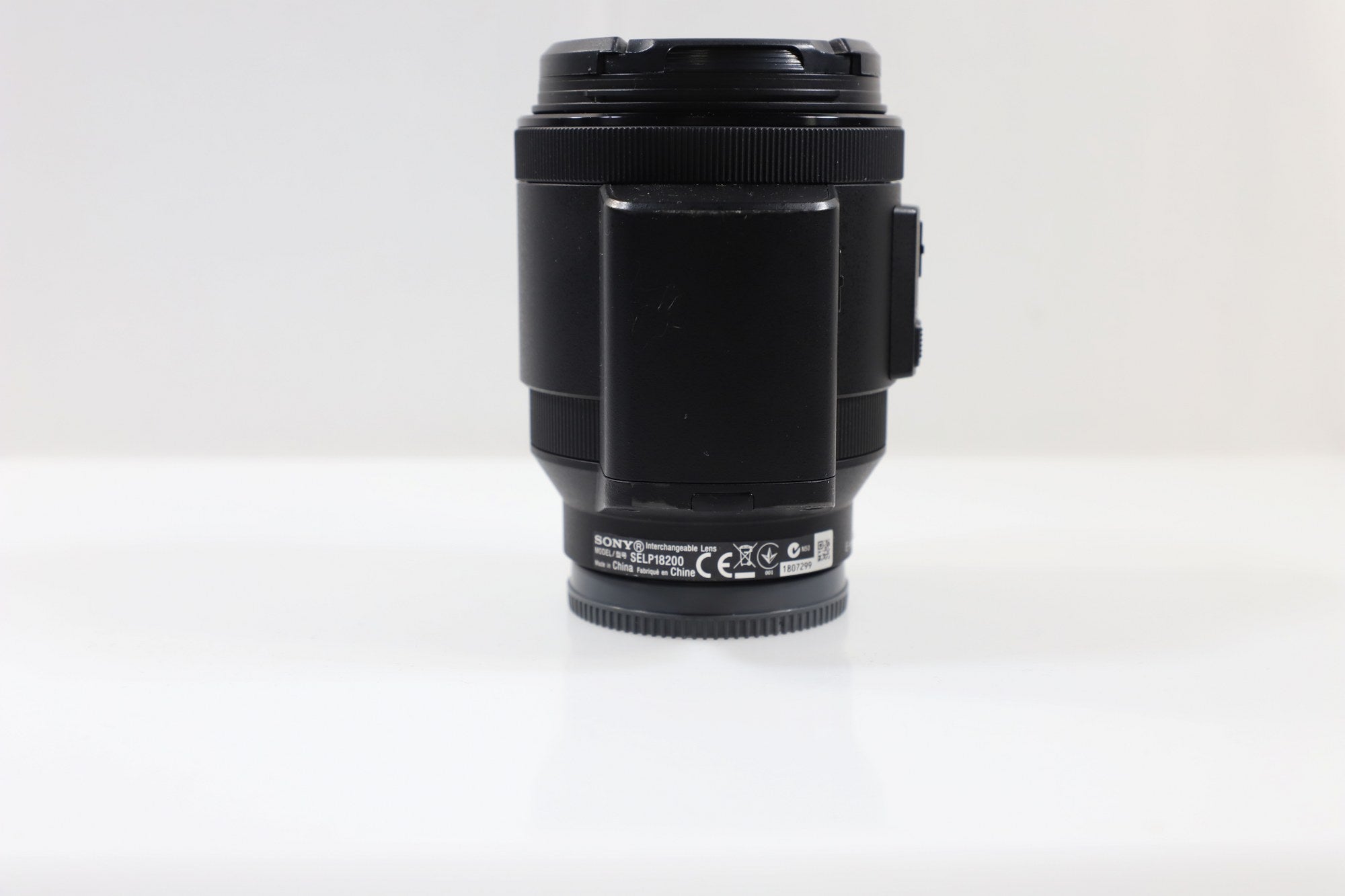 Sony PZ 18-200mm lens - E-Mount Lens/APS-C Format - DOKAN