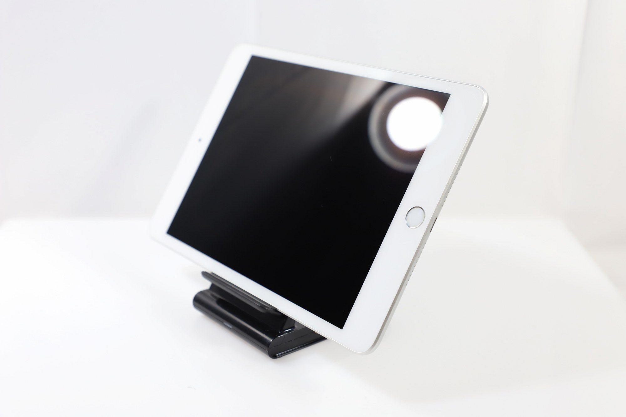 iPad Mini 5th Gen - 64GB - Tablet - DOKAN