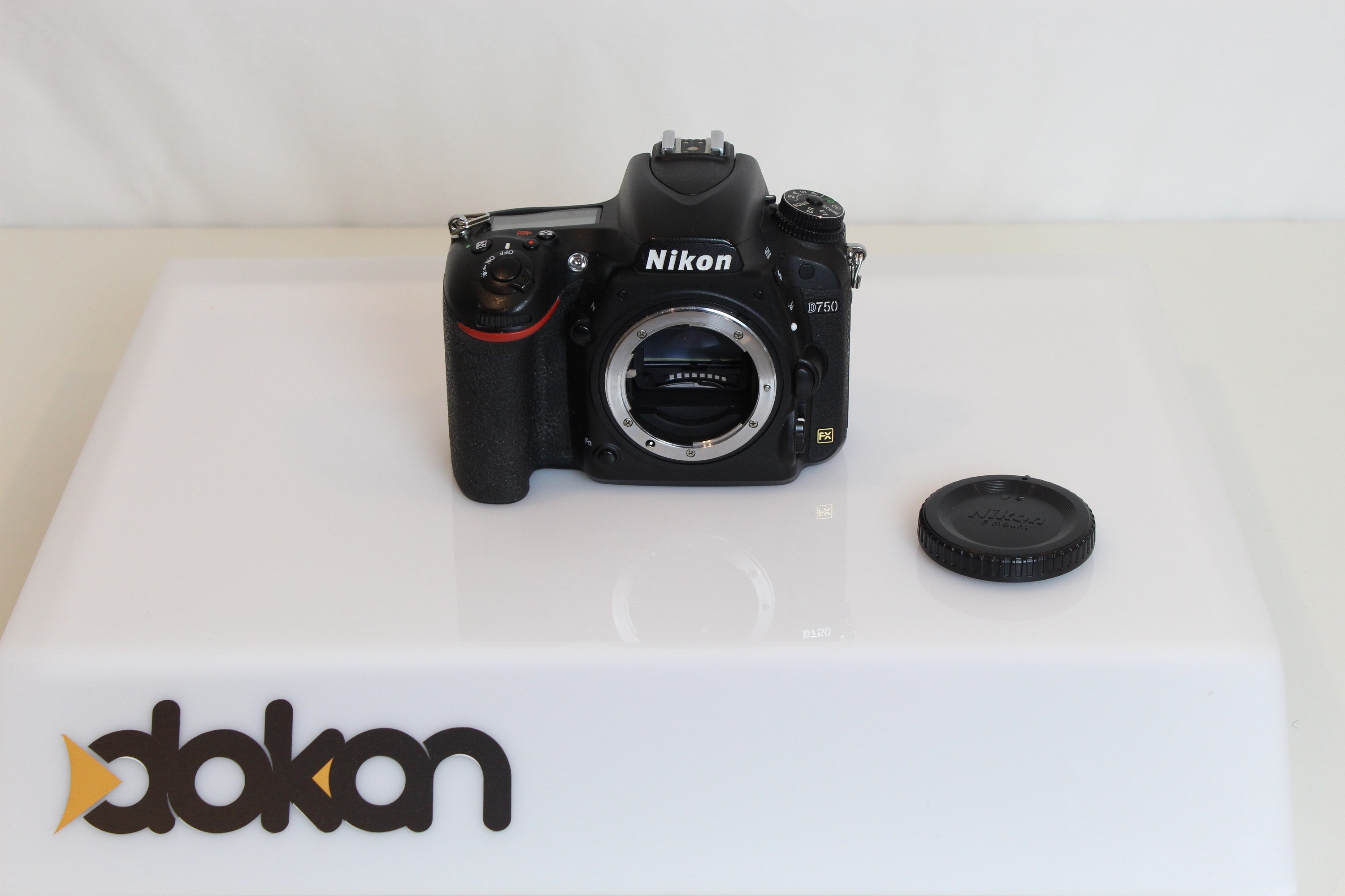 Appareil photo Nikon D750 DSLR 24,3MP format FX